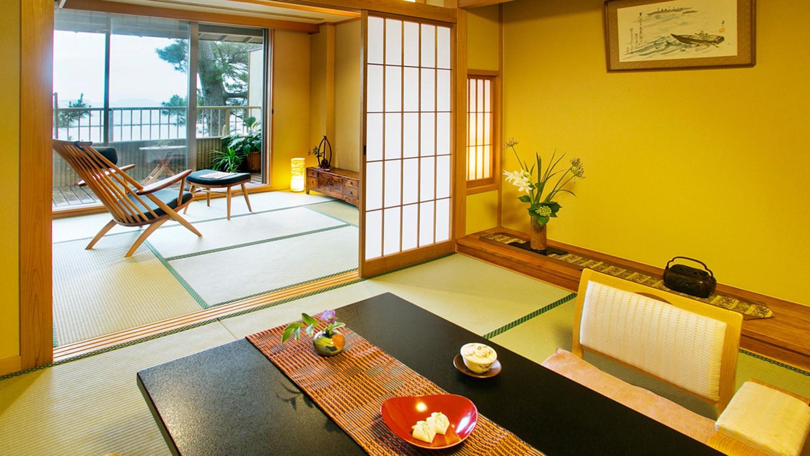 Deluxe Japanese-Style Quadruple Room with Open-Air Hot Spring Bath, Ocean View【Hagi】