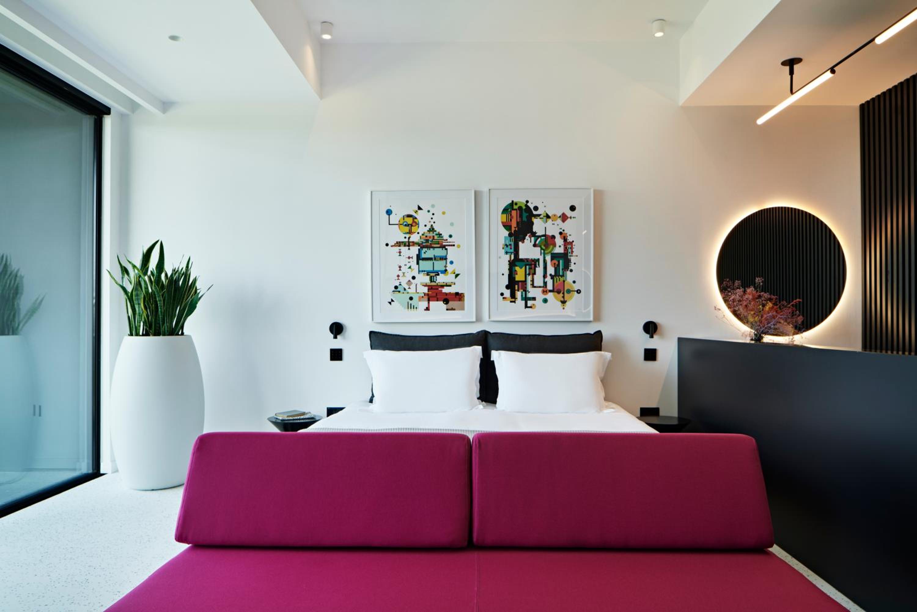 Penthouse Suite - Photo 9