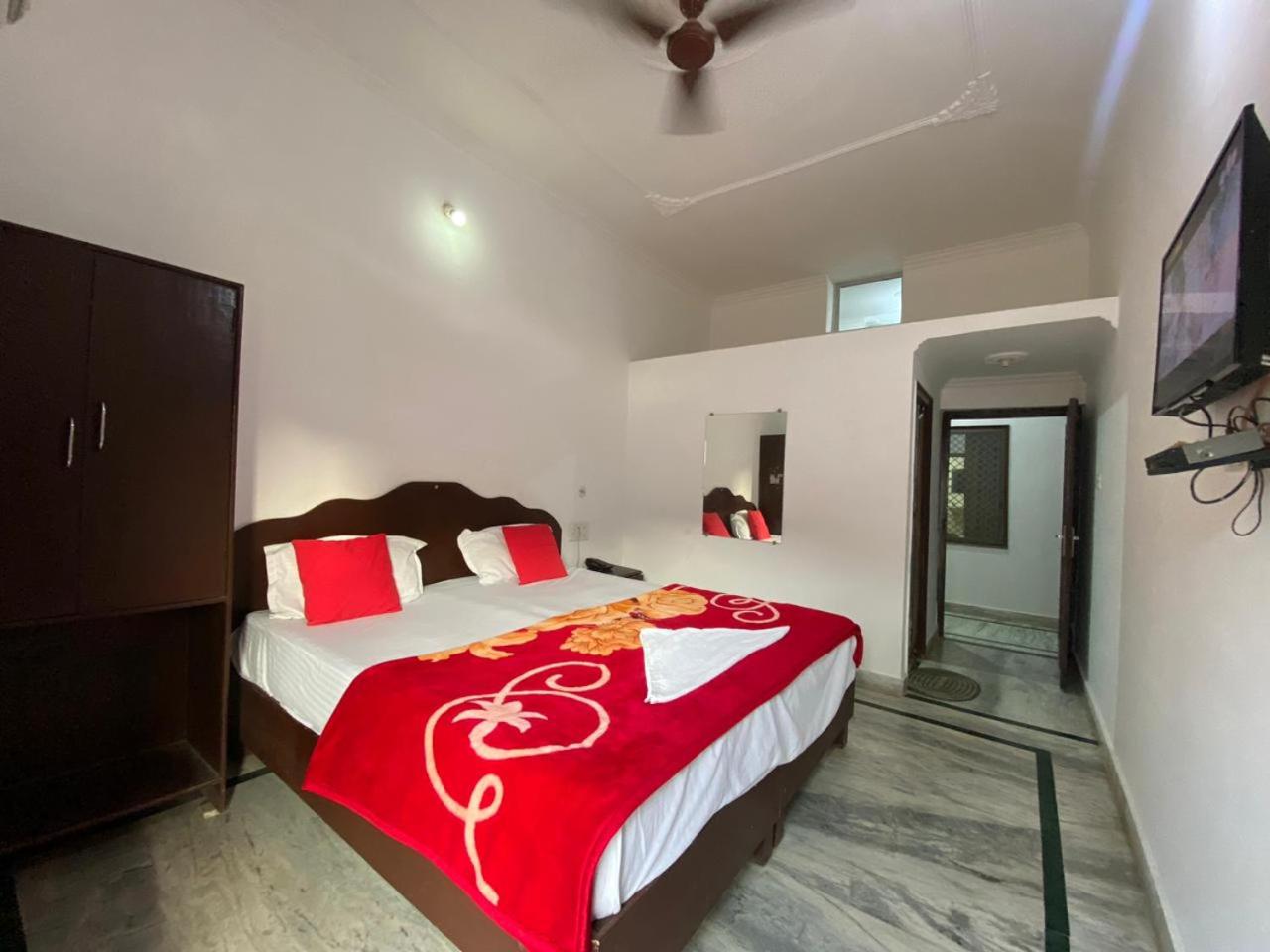 Deluxe Single Room photo 2