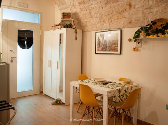 Comfort Triple Room with Shower photo 2