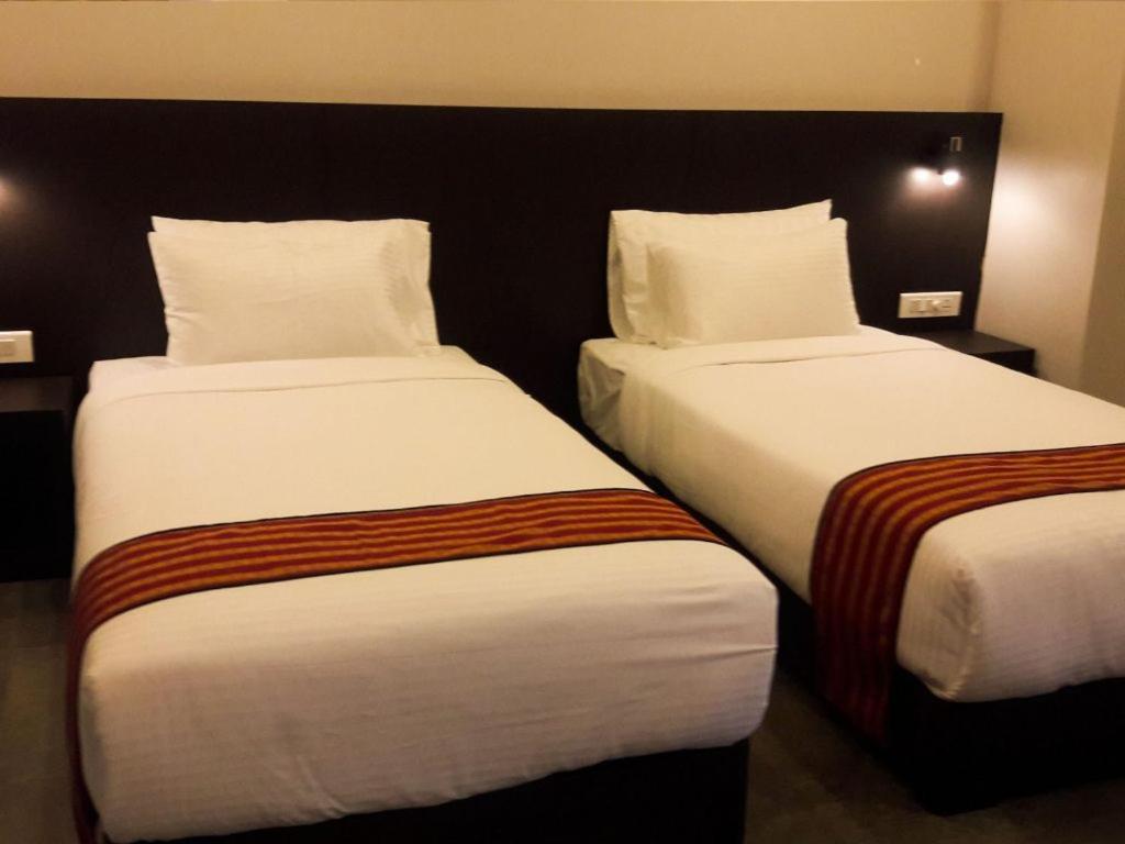 Deluxe Double Room With Two Double Beds