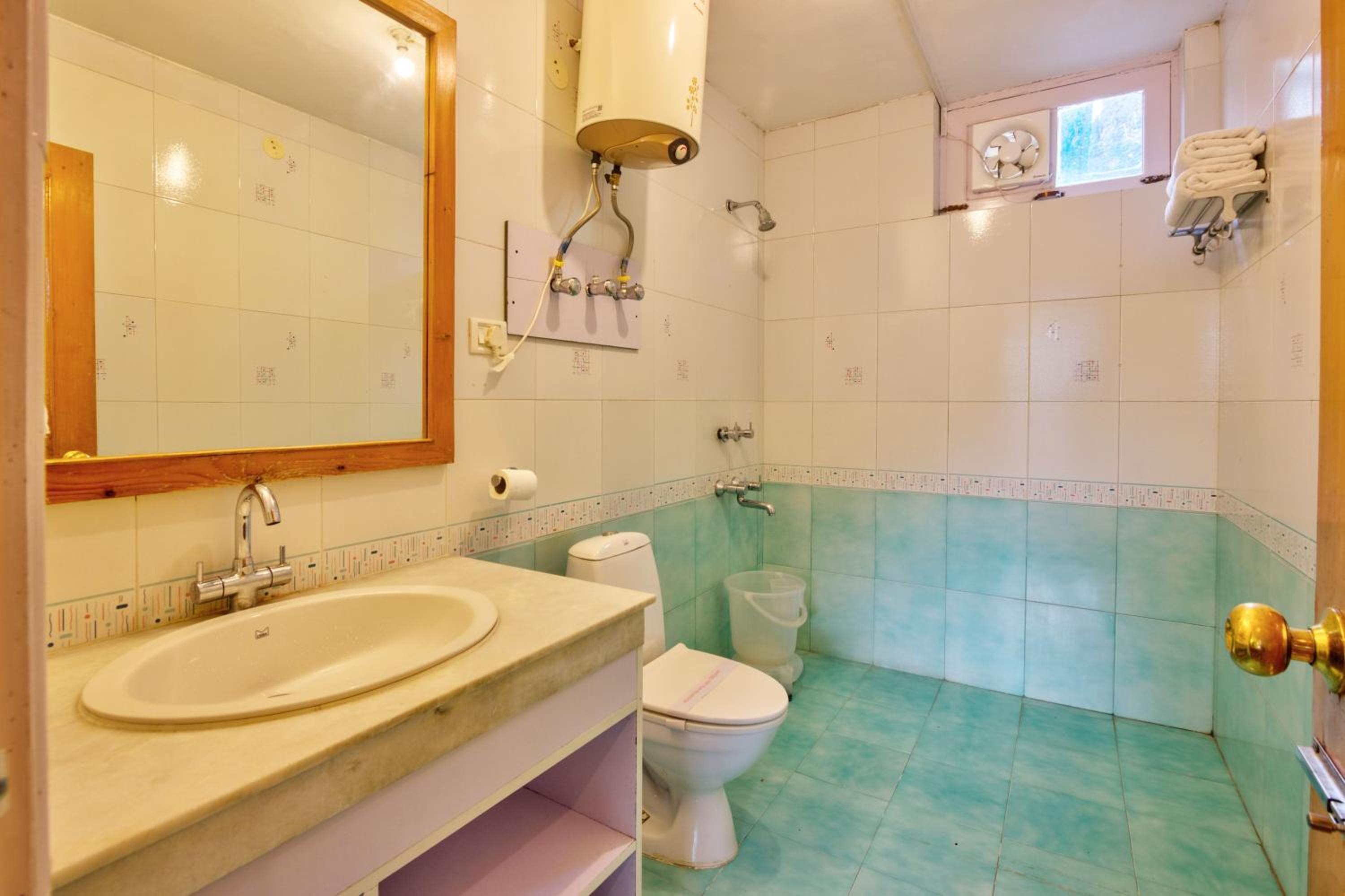 Villa photo 2