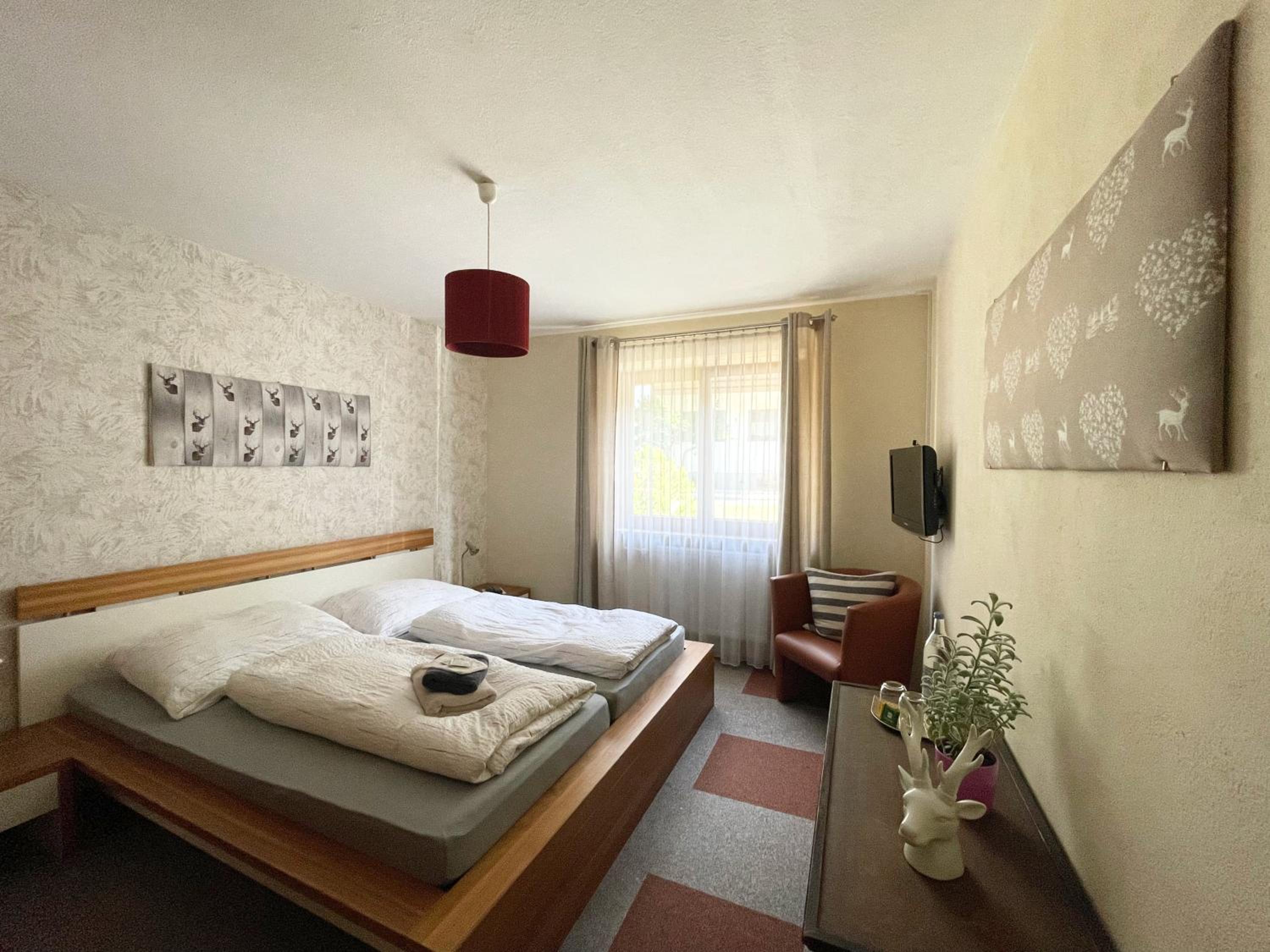Economy Double Room photo 2