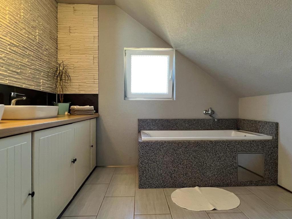 Three-Bedroom House photo 2