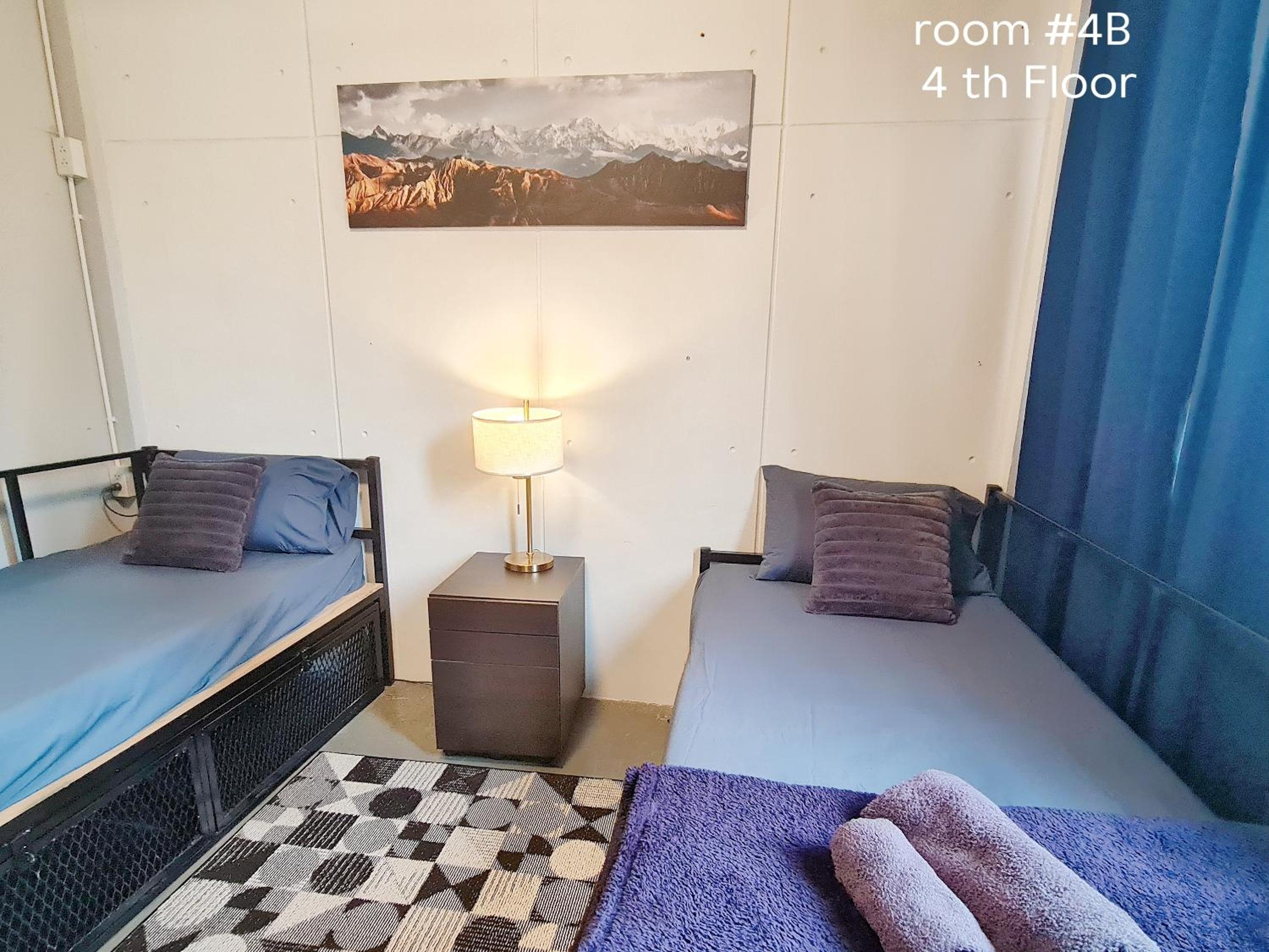 Twin Room with Shared Bathroom photo 1