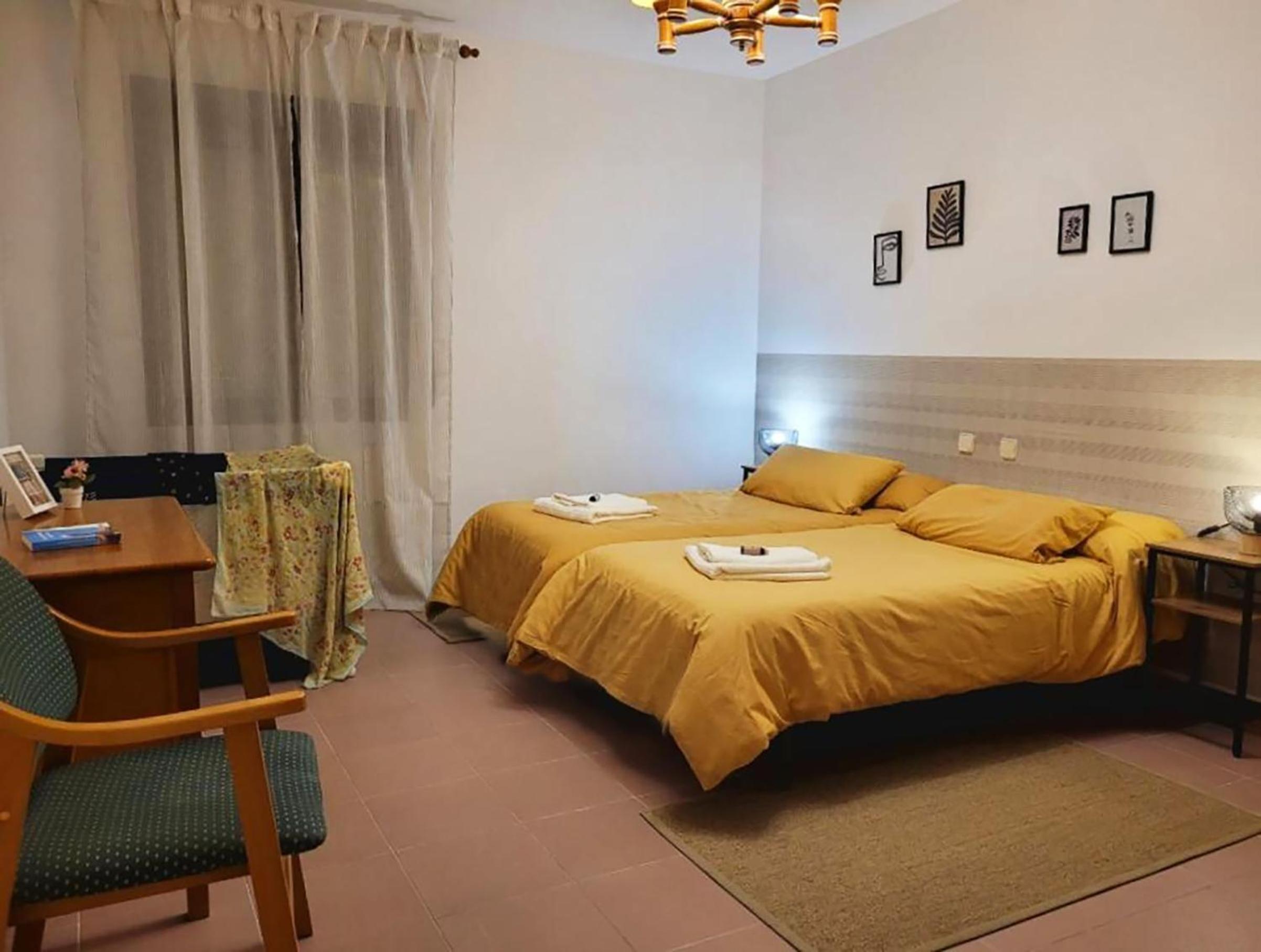 Habitación Estándar con Dos Camas Individuales