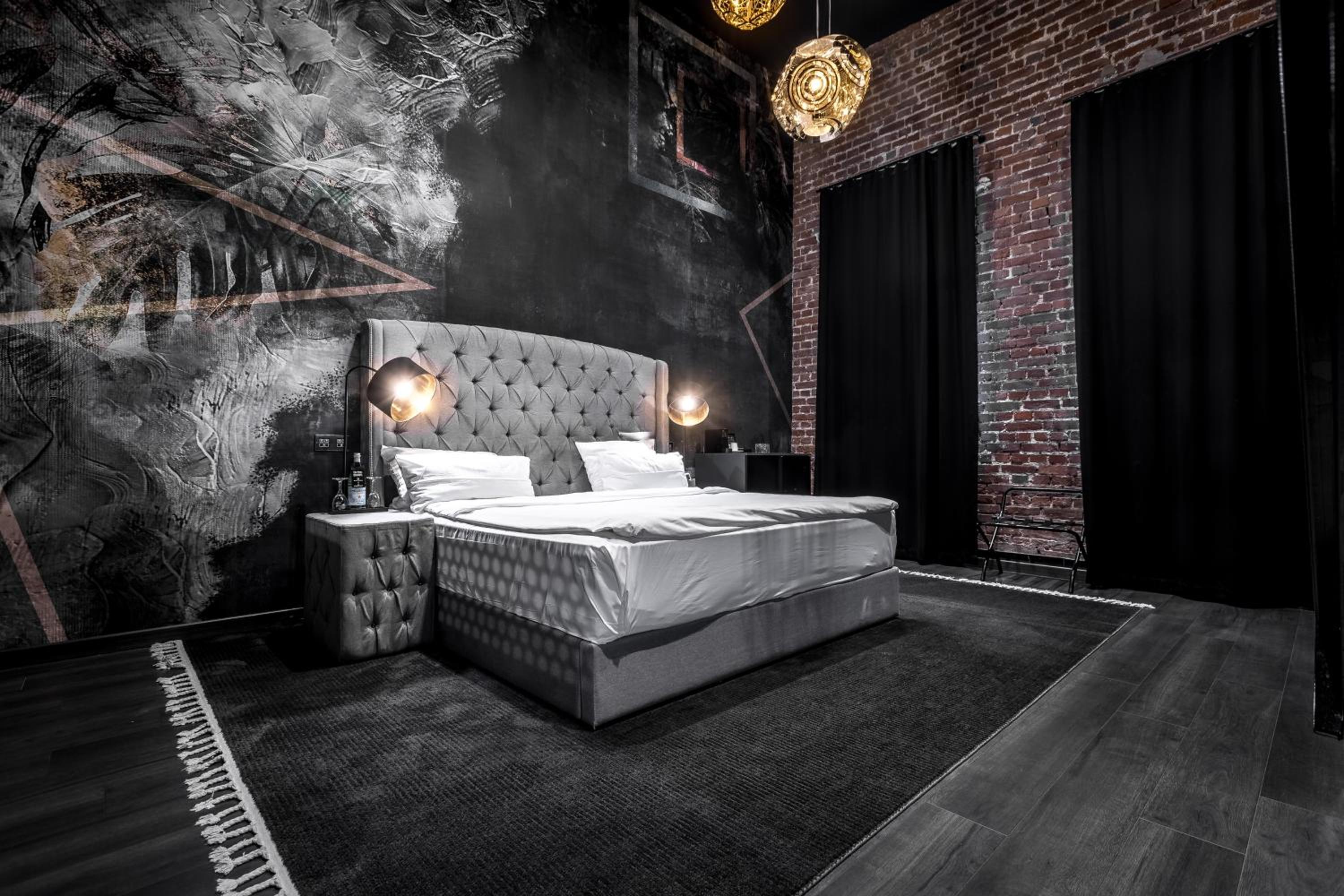 Black Superior Loft - Photo 1