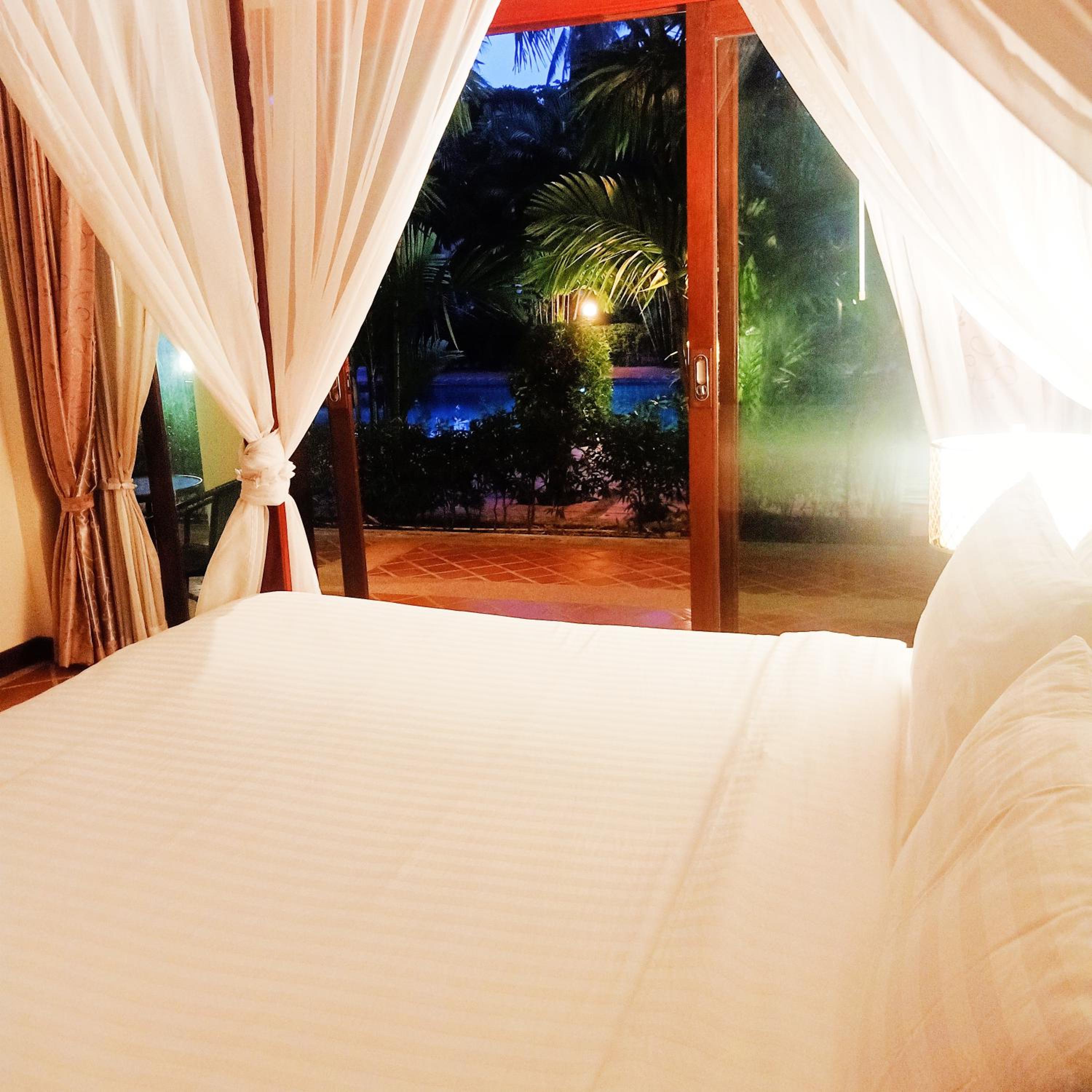 Deluxe Double or Twin Room photo 3