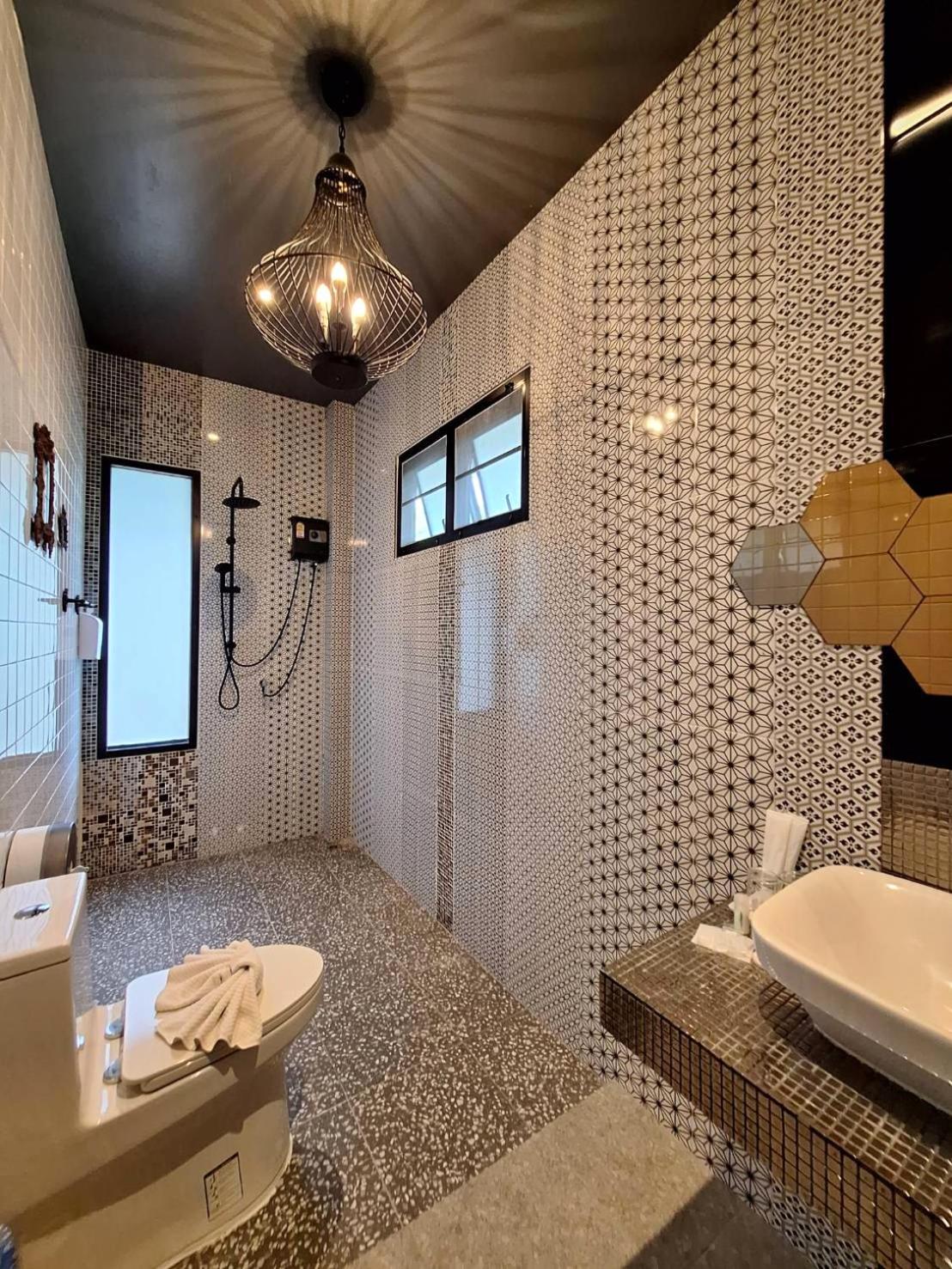 One-Bedroom Villa - Photo 2