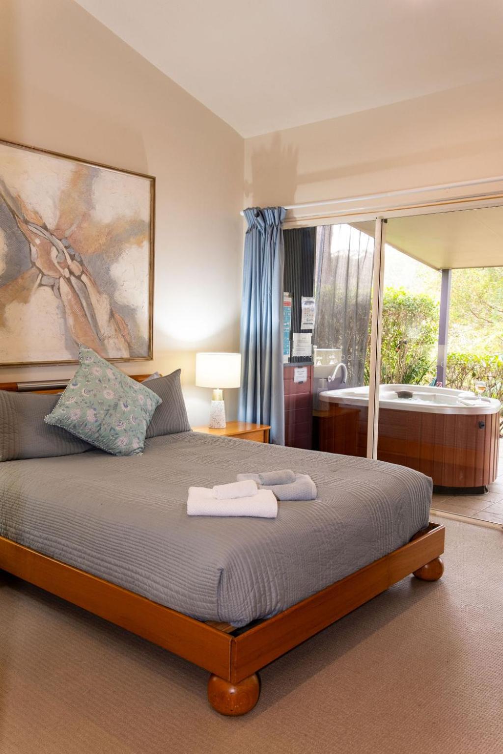Double Room with Lake View