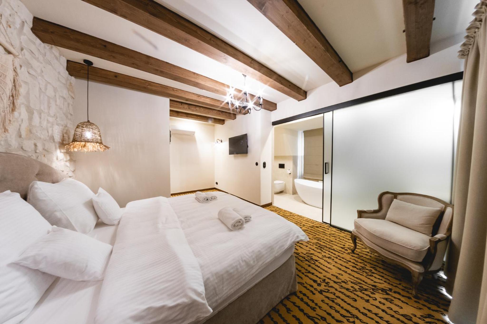 Superior Apartment photo 1
