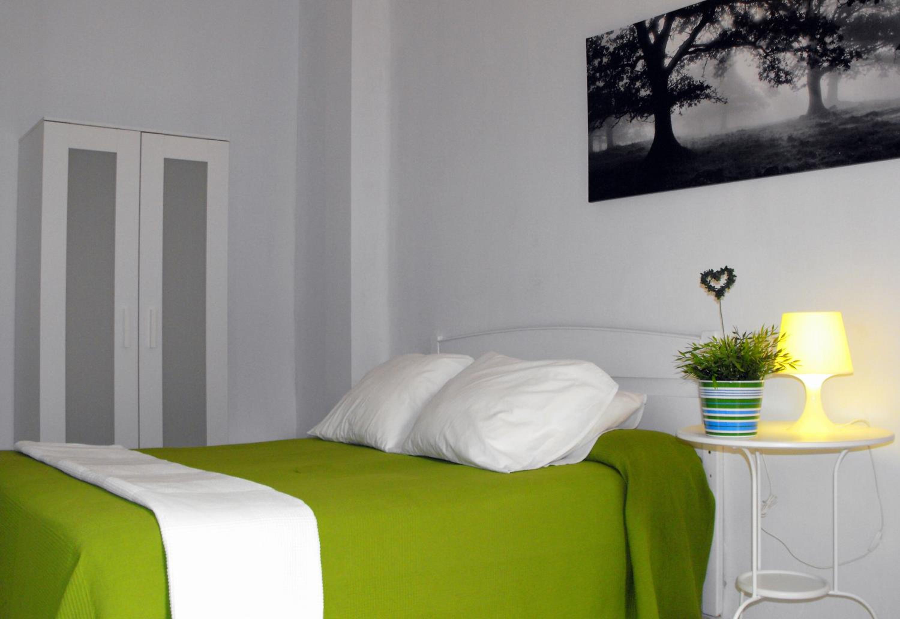 Double Room - Photo 19