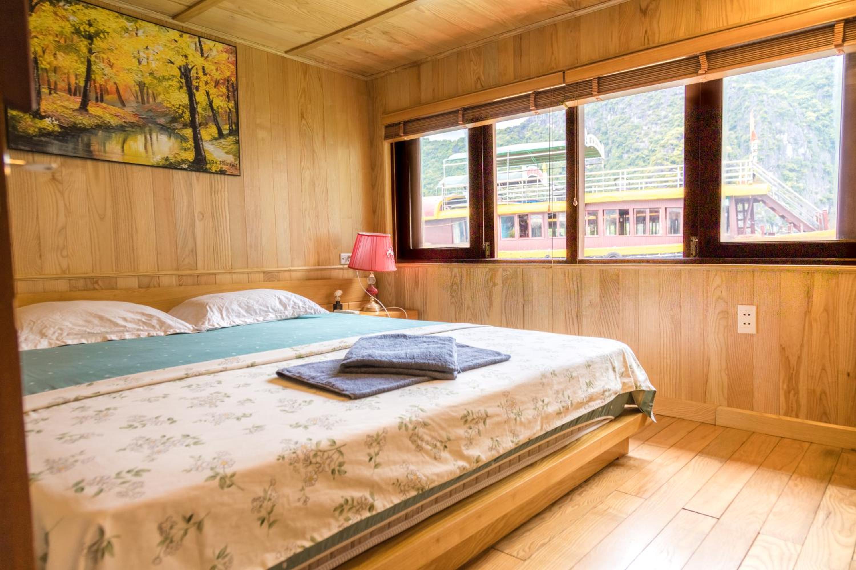 Standard Double Room with Shared Bathroom photo 3