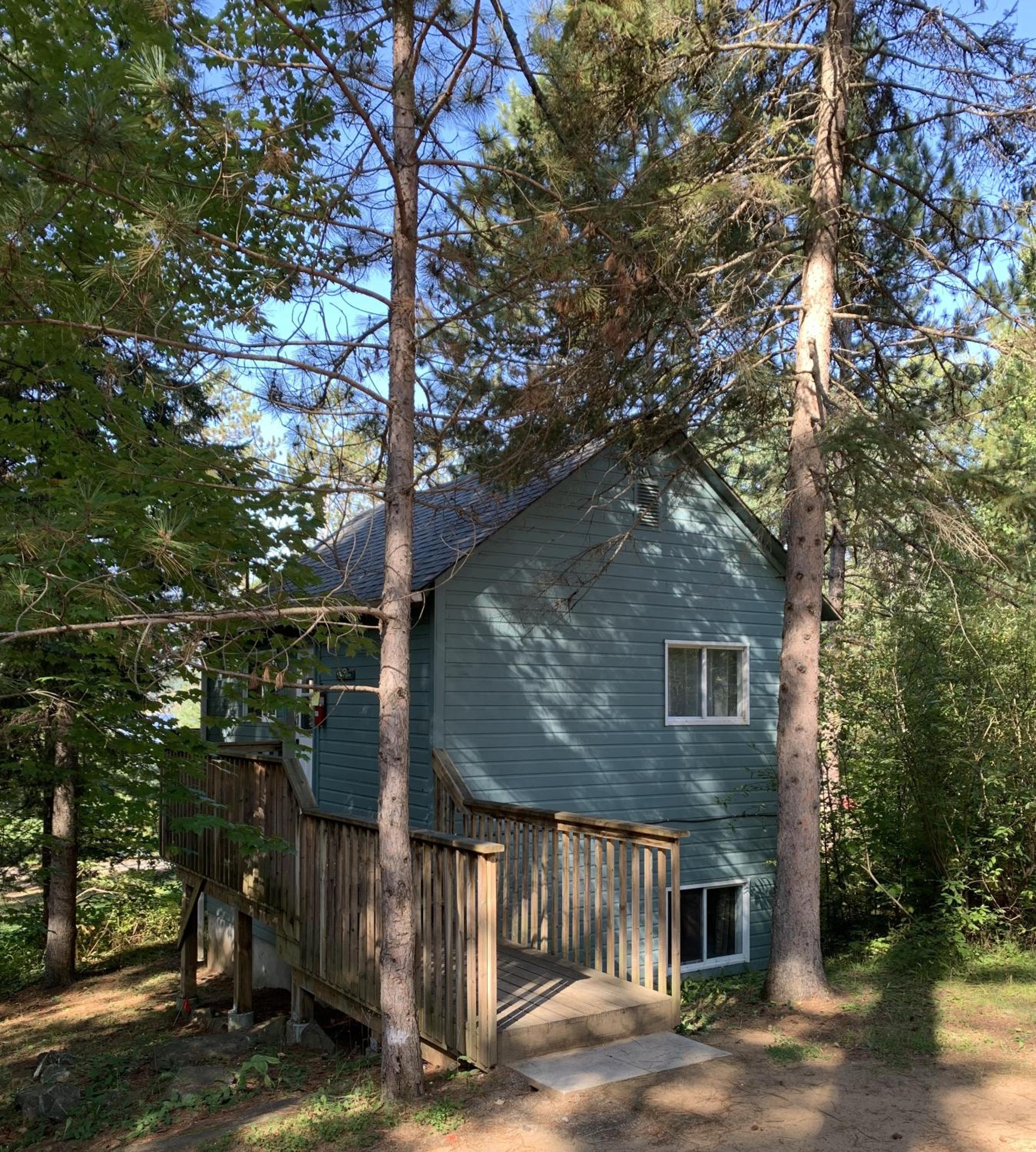Two-Bedroom House - Photo 8