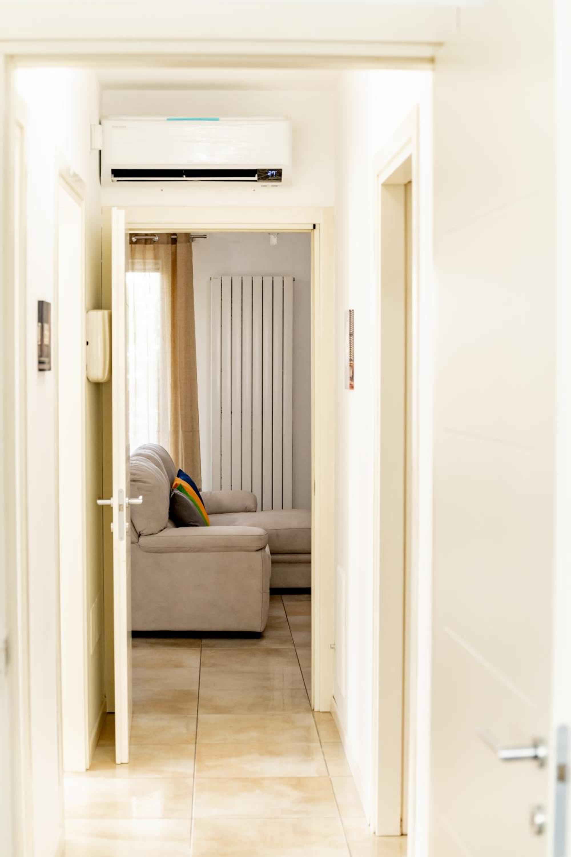 Deluxe Twin Room photo 2