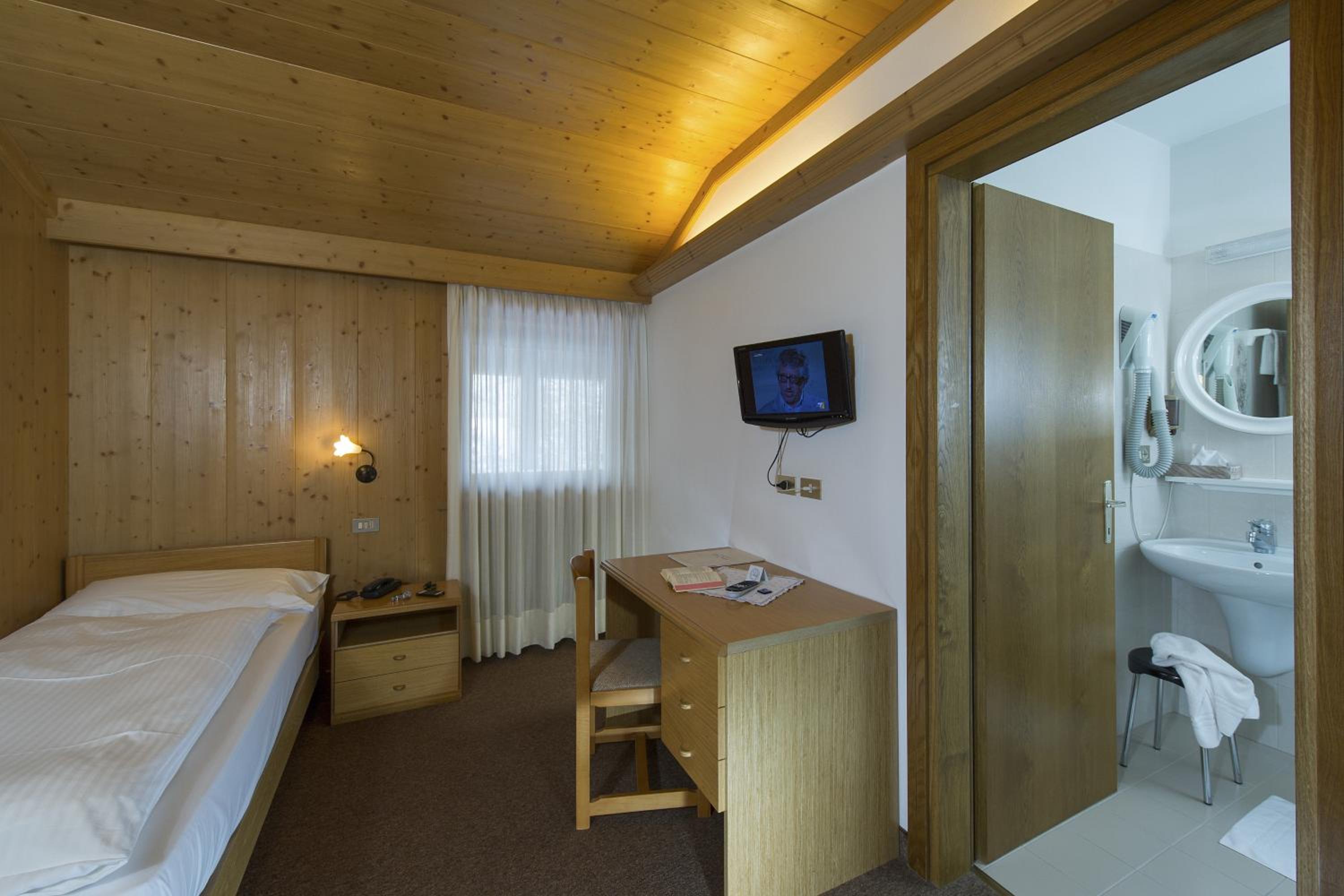 Single Room photo 1