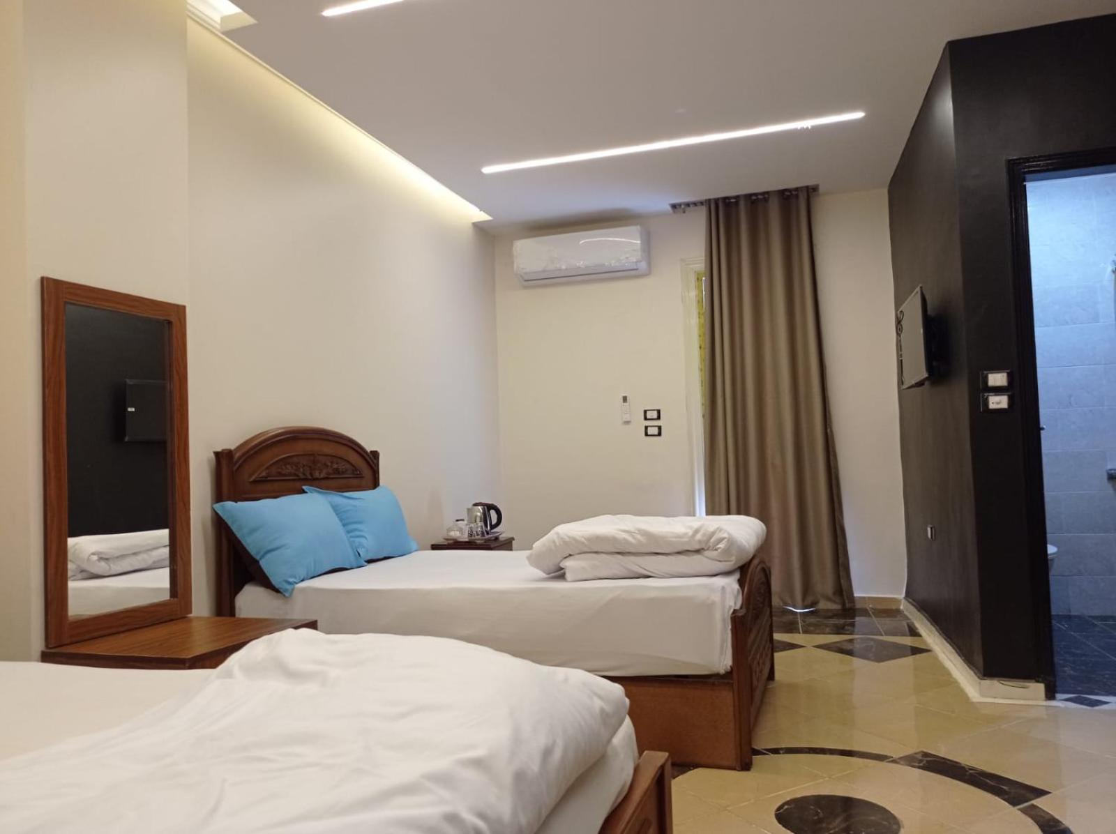 Standard Triple Room photo 2