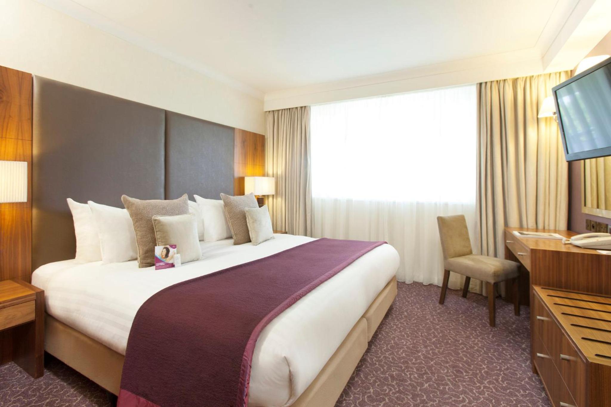 Executive Suite With Balcony