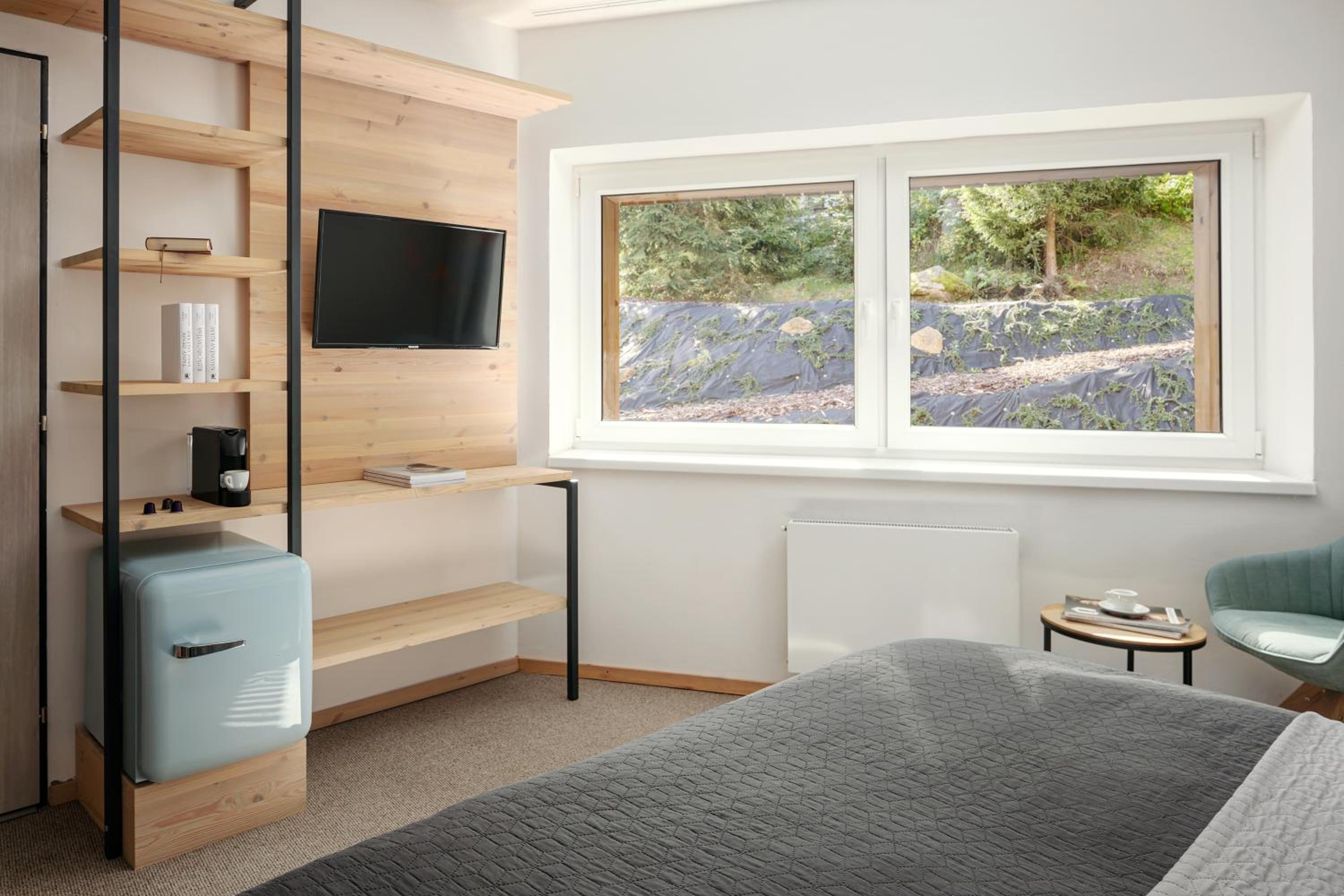 Family Room photo 3