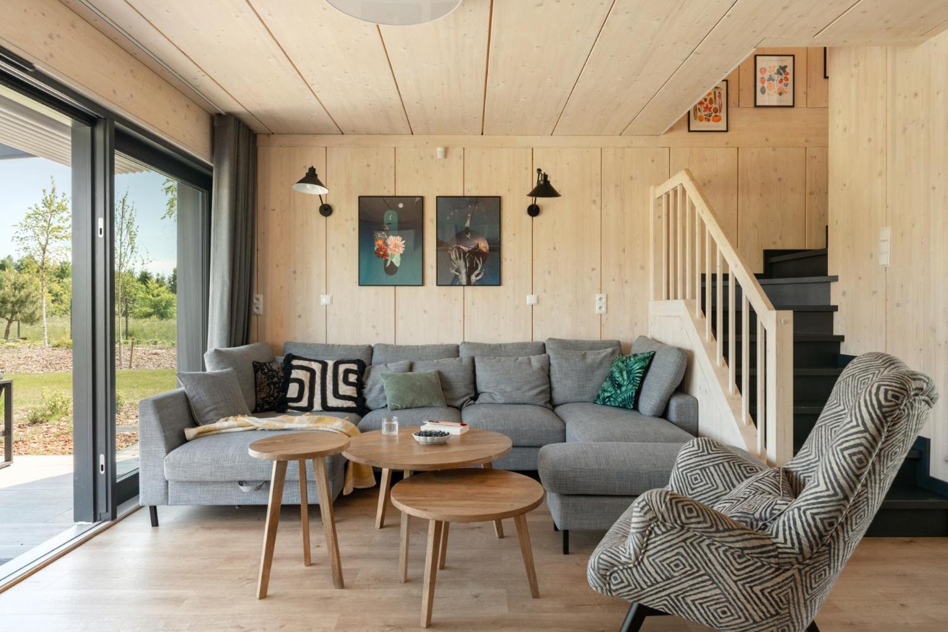Four-Bedroom House photo 3