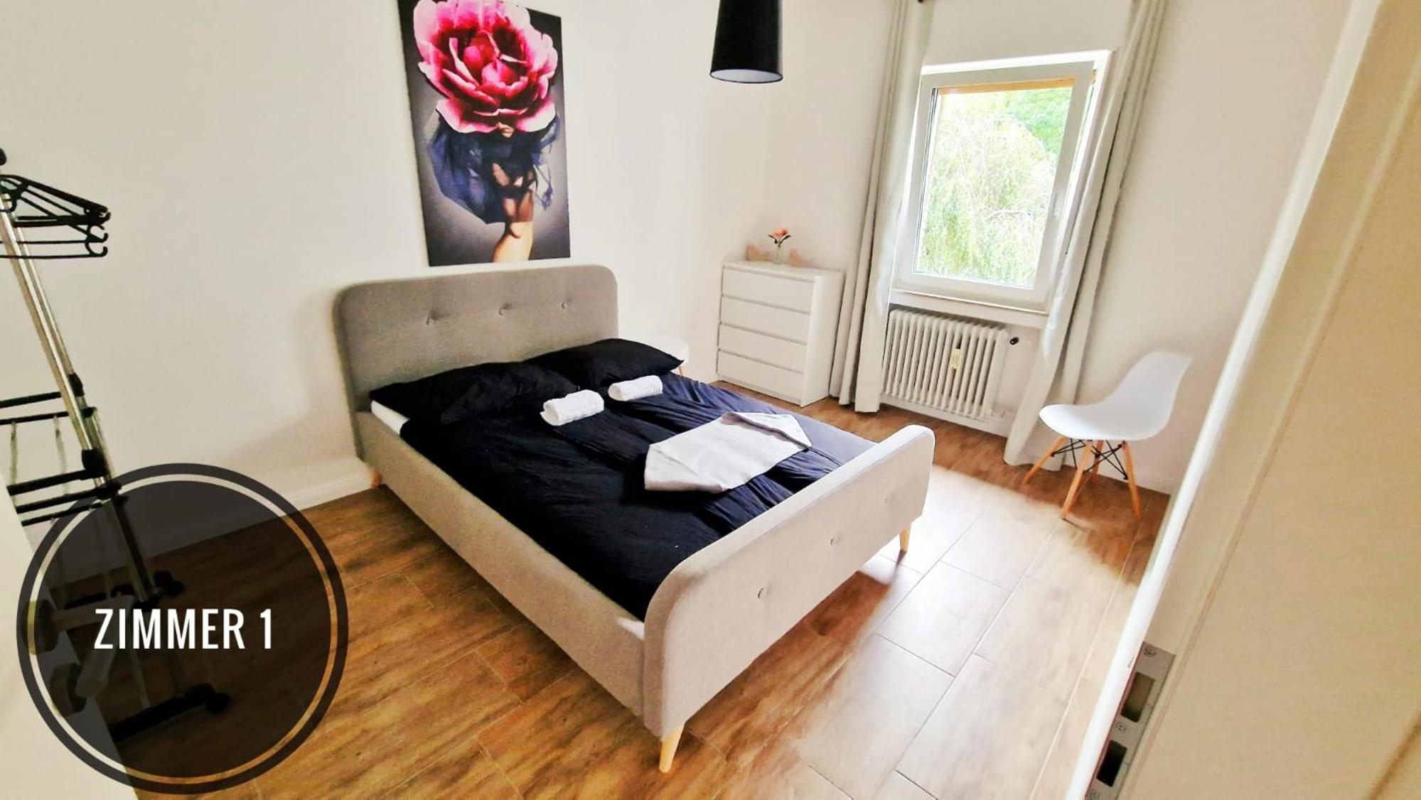 Standard Double Room with Shared Bathroom photo 1
