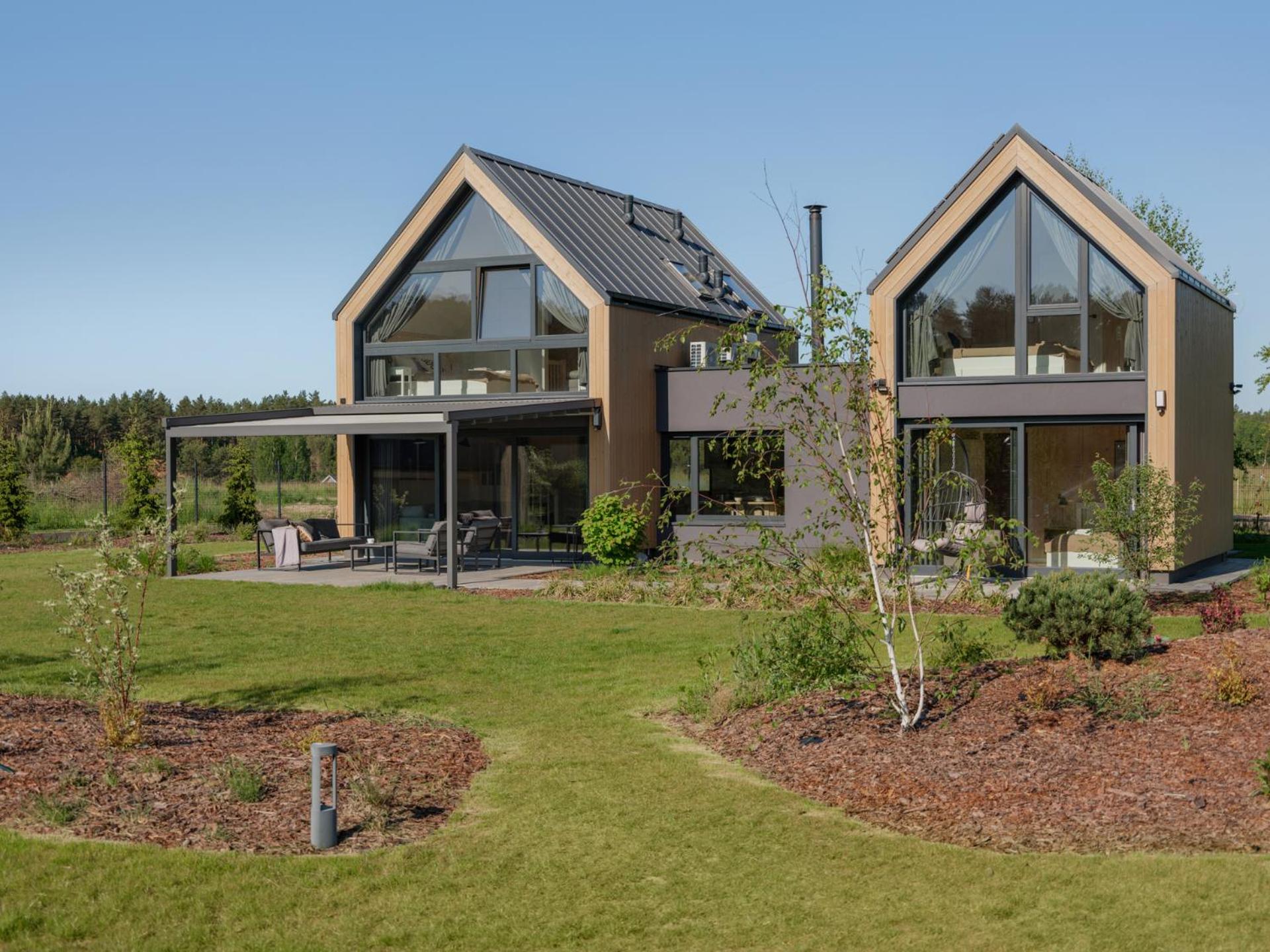 Four-Bedroom House photo 1