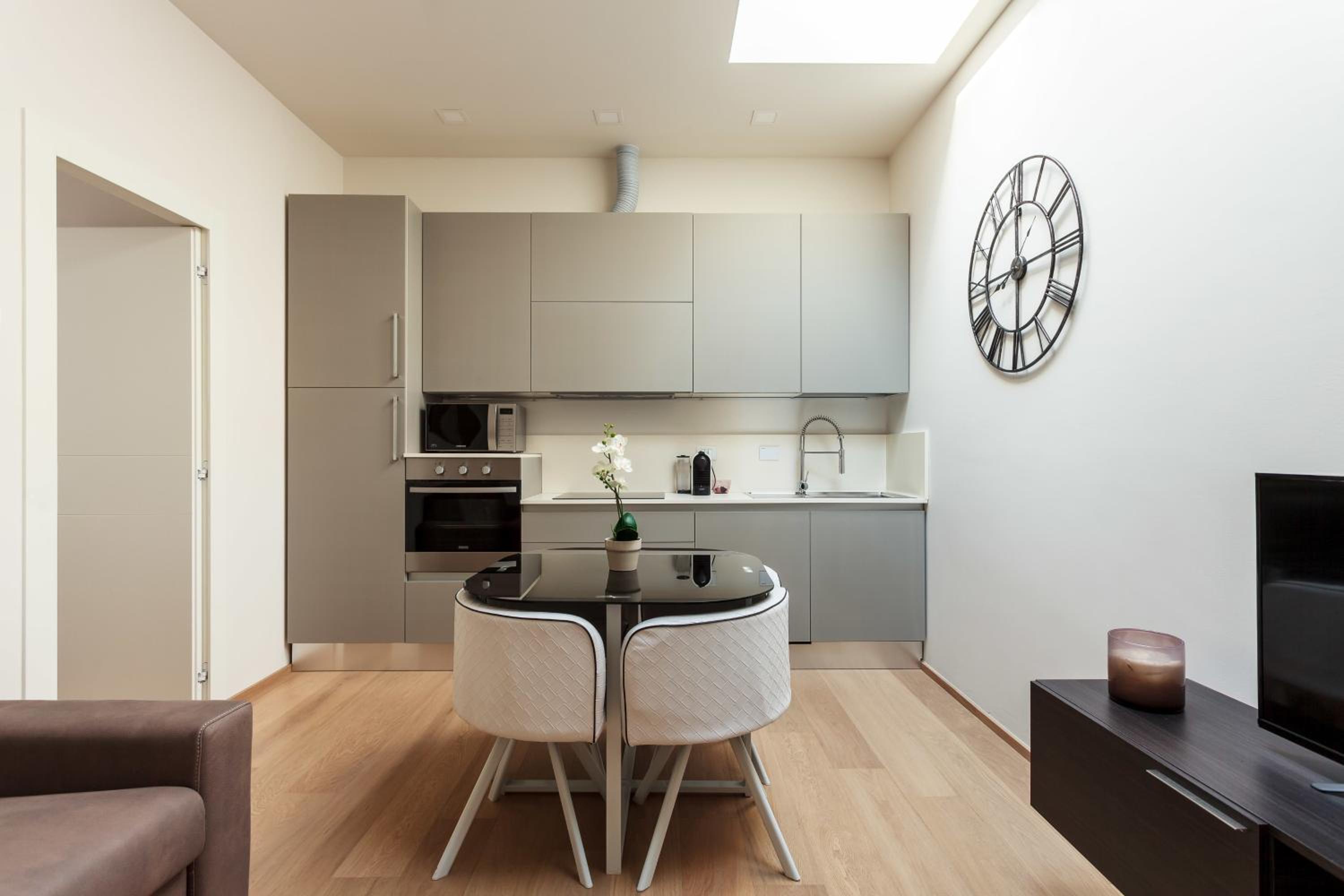 Deluxe Apartment - Photo 13