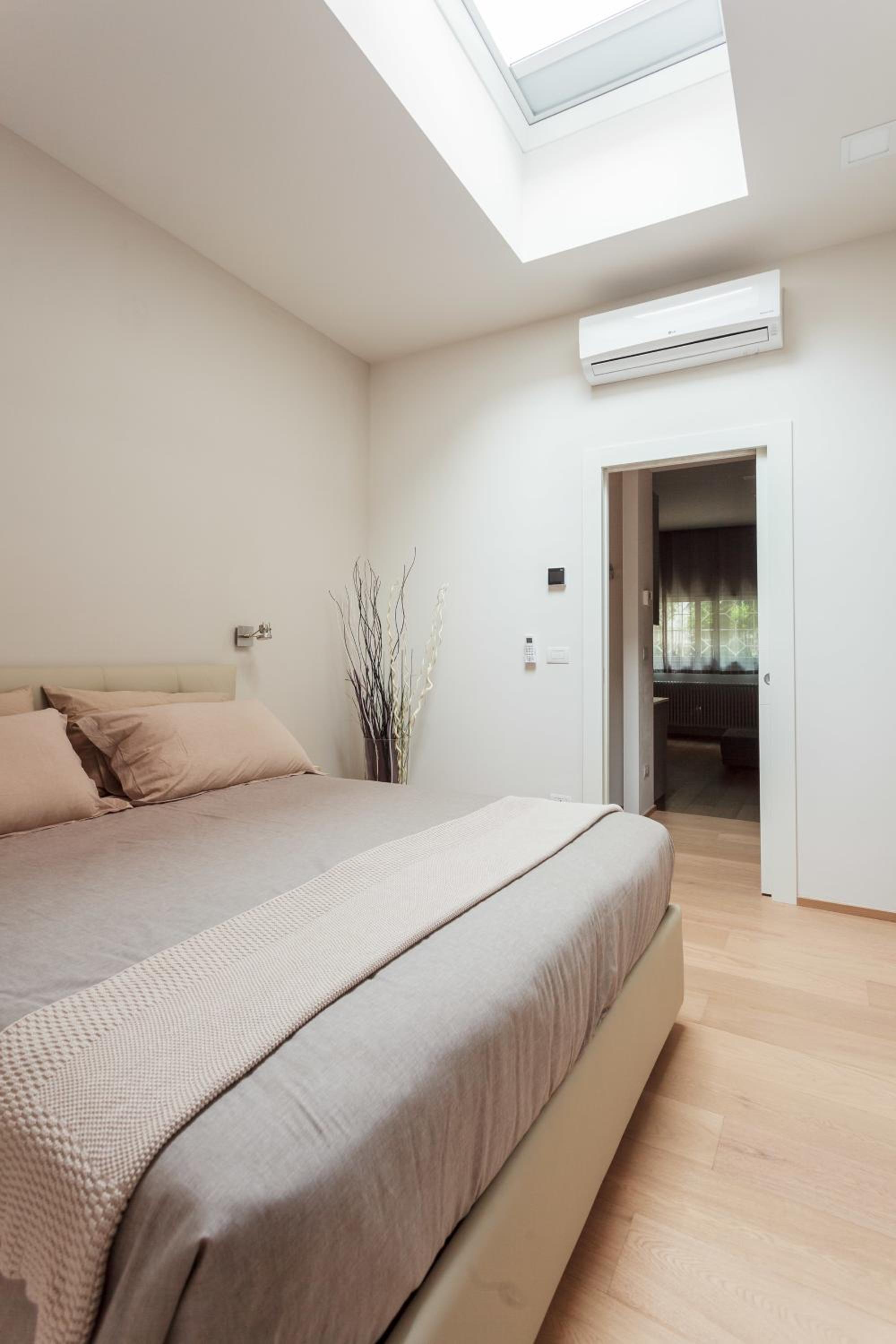 Two-Bedroom Apartment - Photo 13