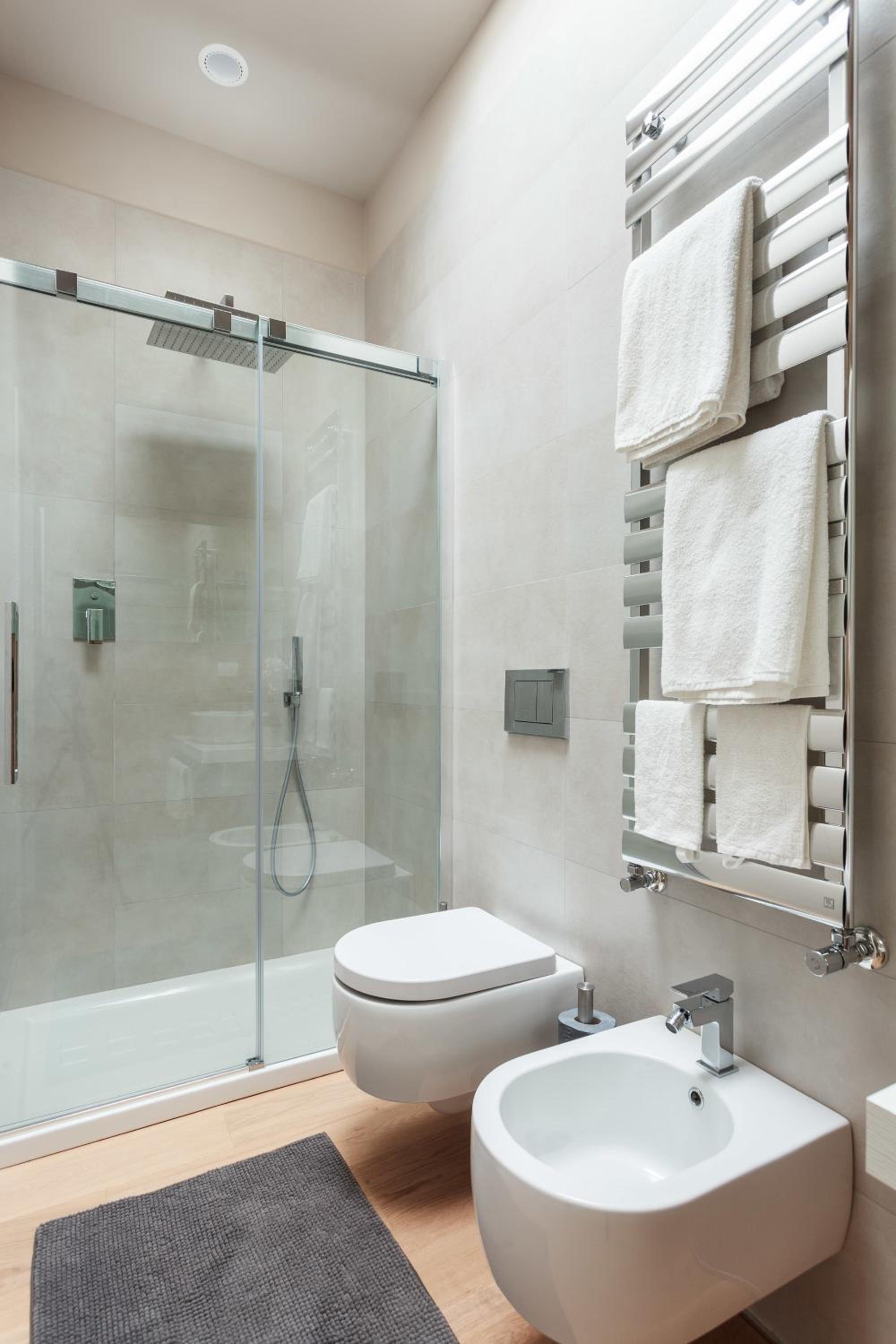 Two-Bedroom Apartment - Photo 9