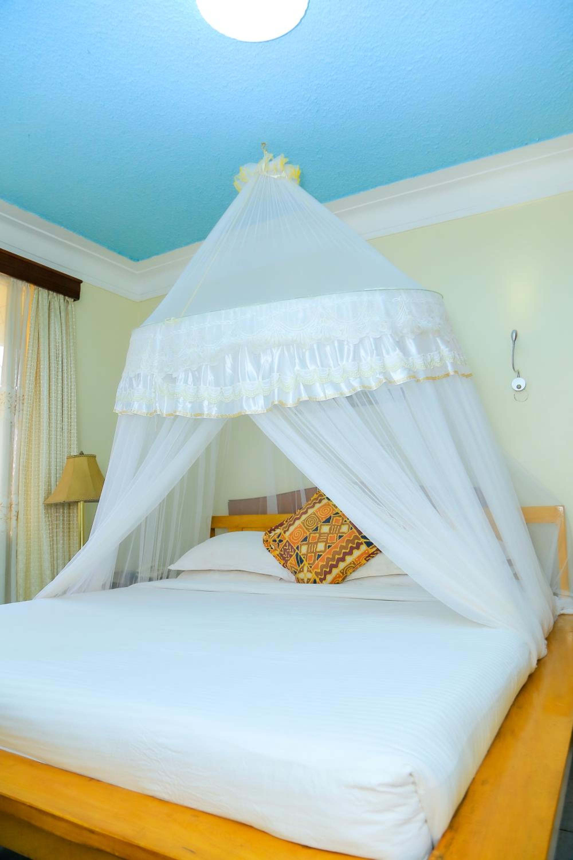 Budget Double Room photo 1
