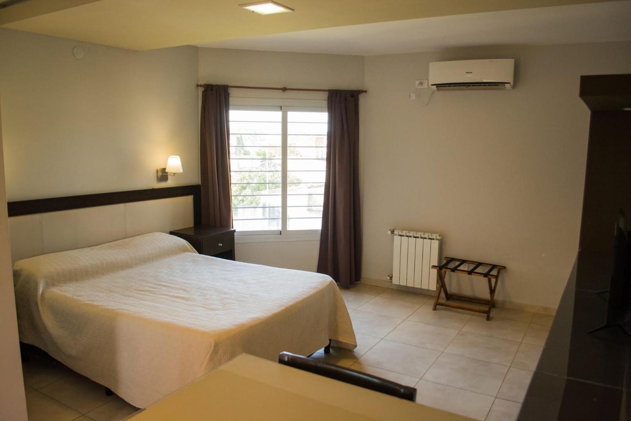 Double Room with Private Bathroom photo 3
