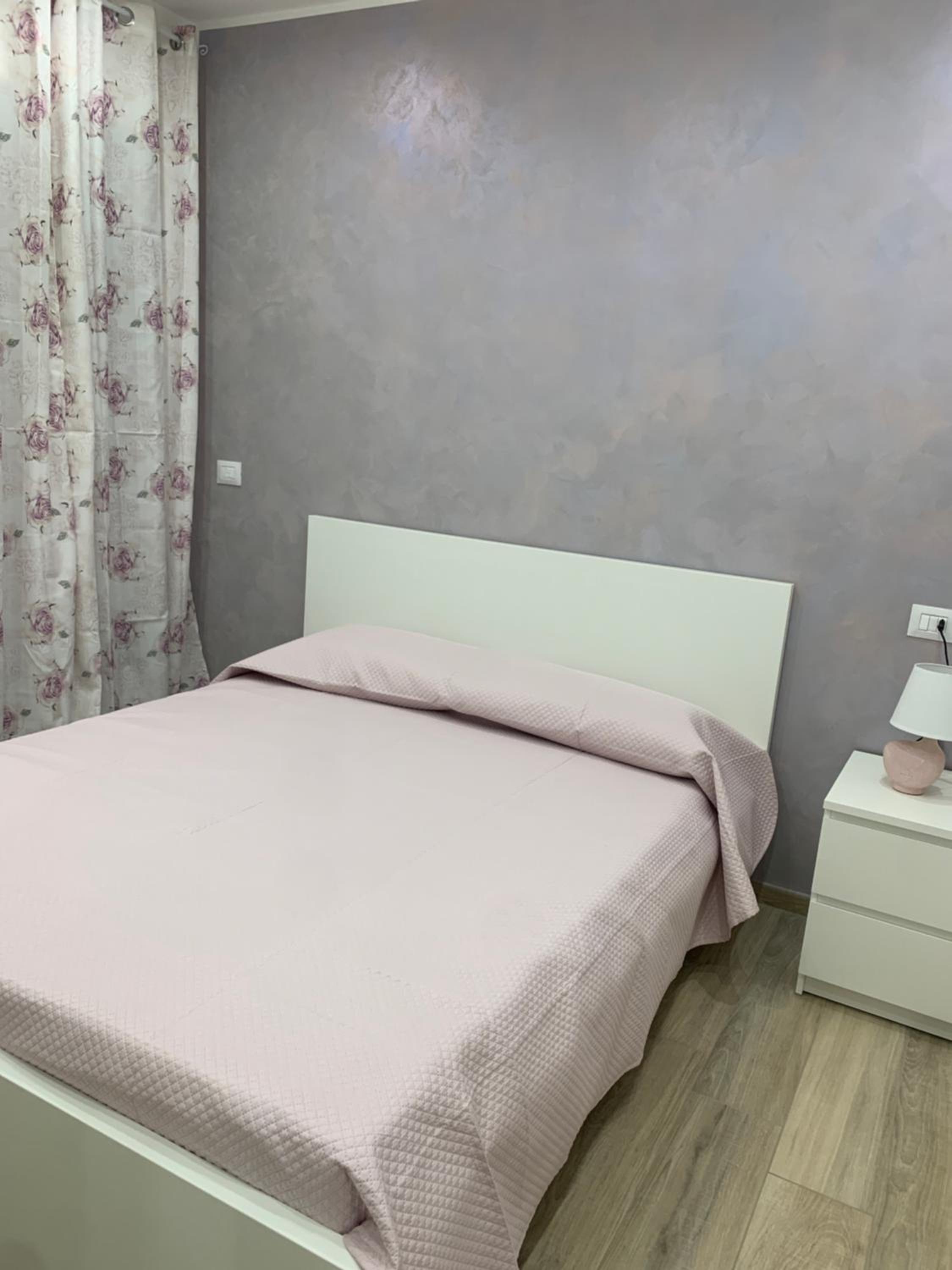 Double Room with Balcony - Photo 8