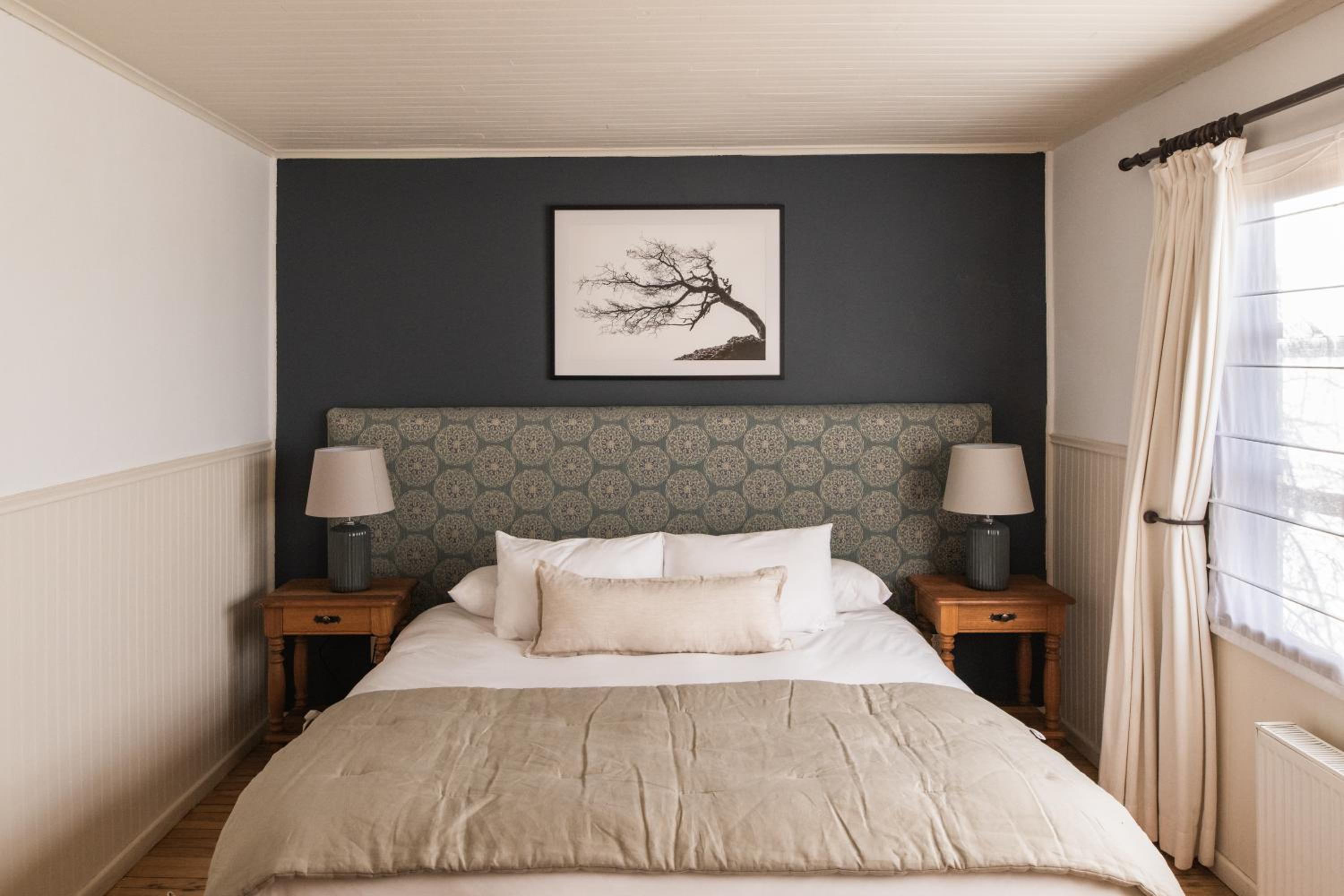 Deluxe Queen Room photo 2