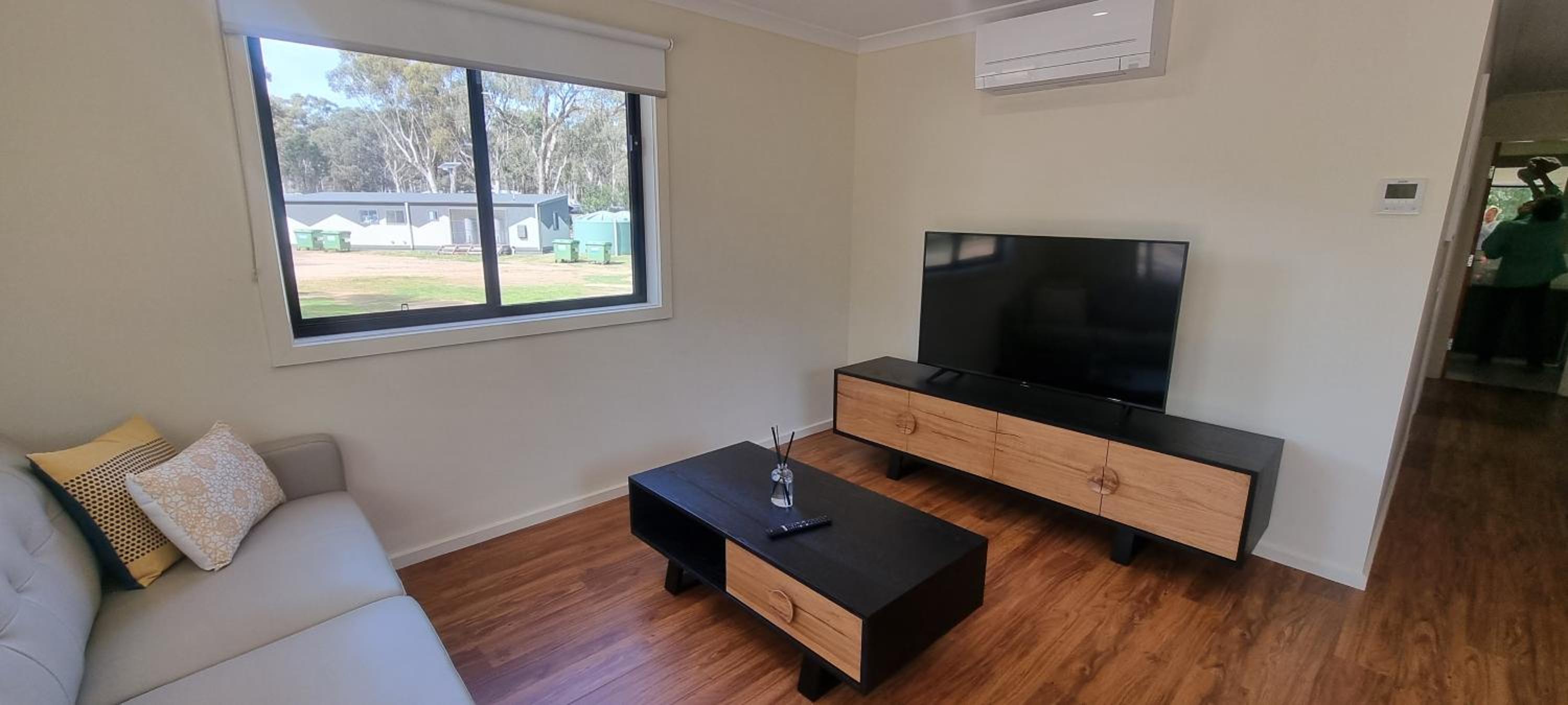 Deluxe Family Room photo 2