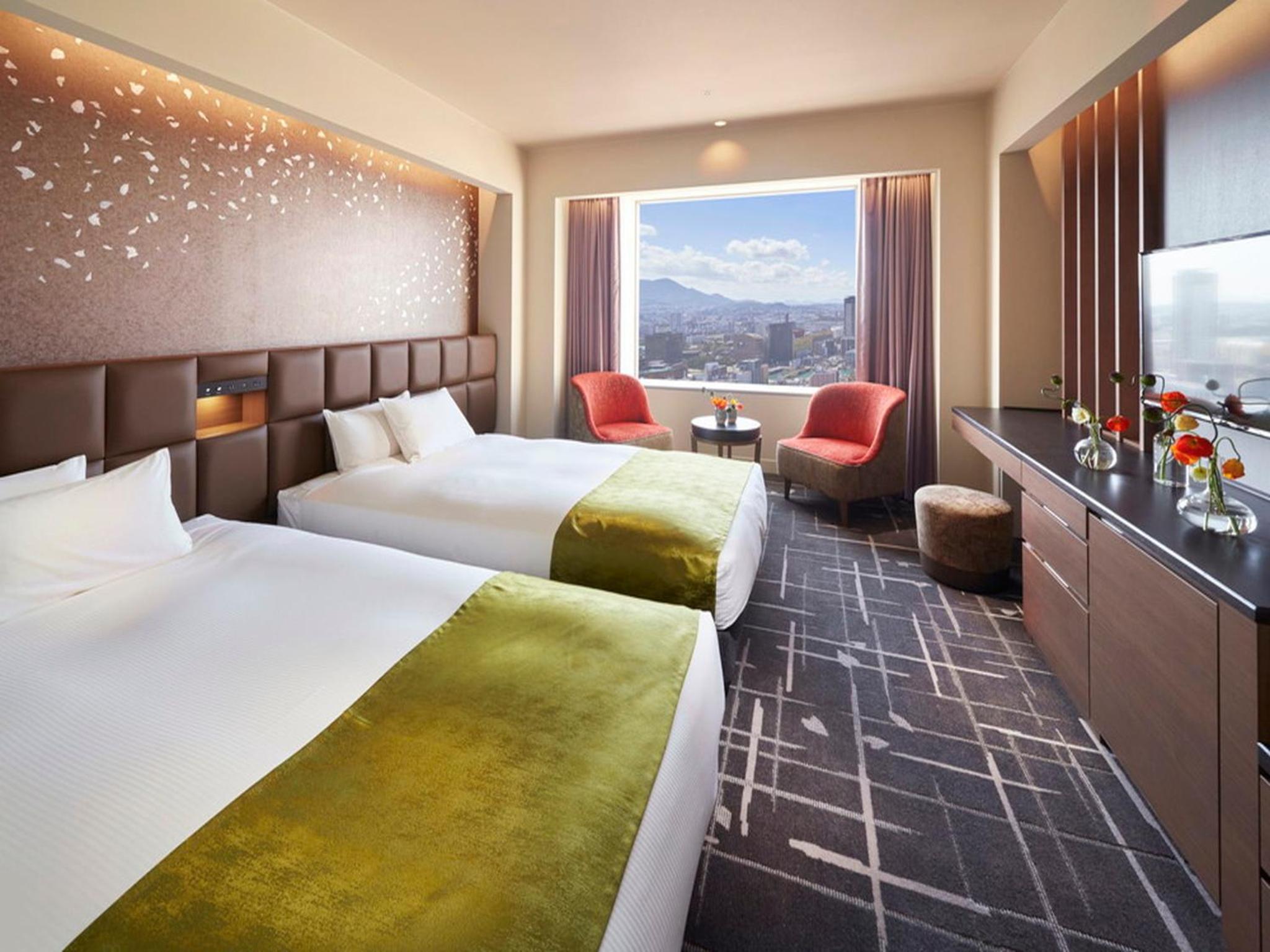 Club Twin Room (26th-27th Floor) - Non-Smoking - Photo 1