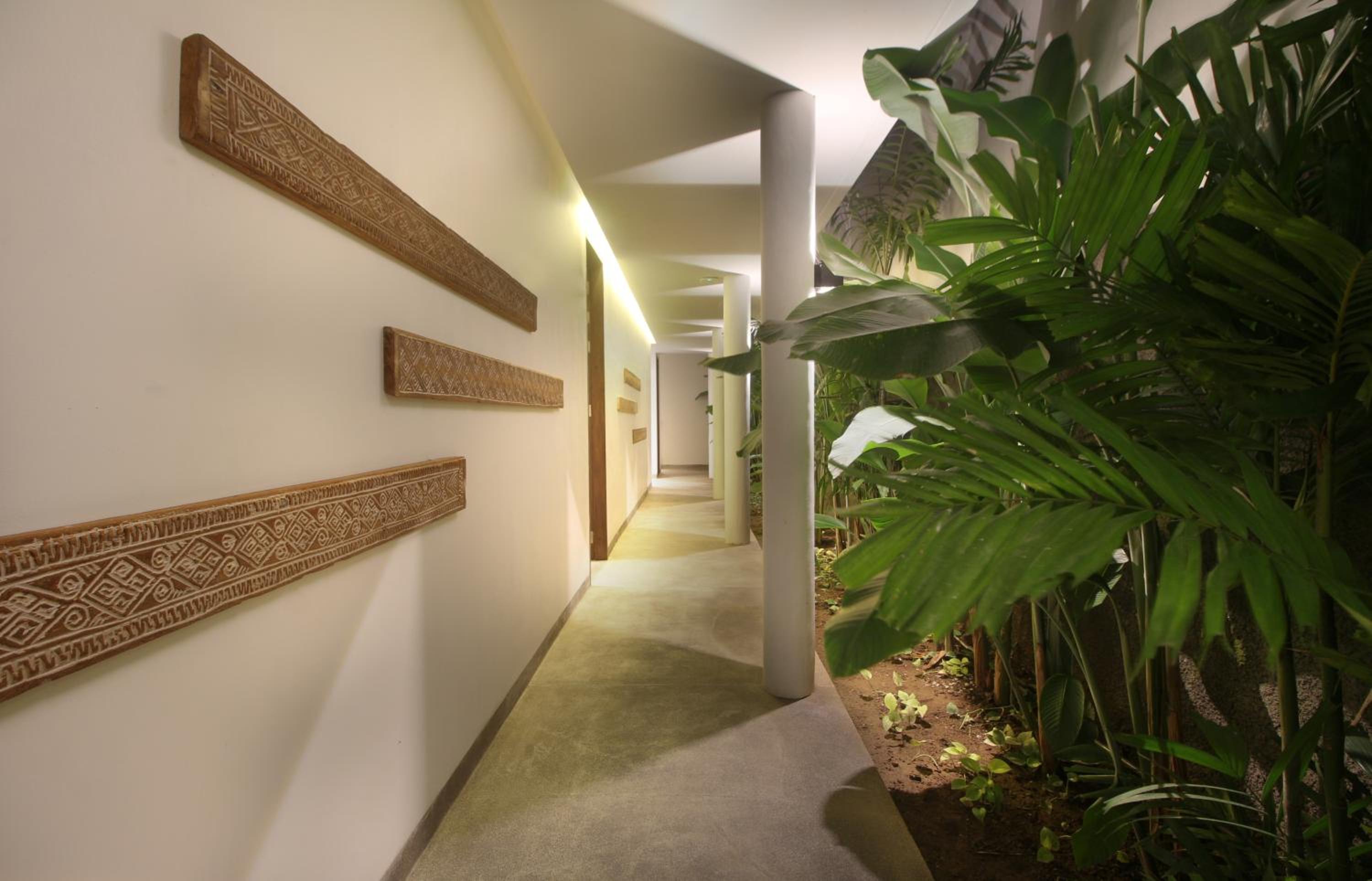 Villa with Private Pool - Photo 11