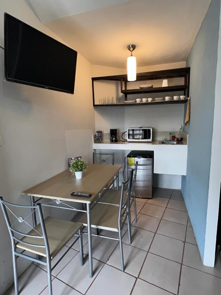 Apartment photo 3