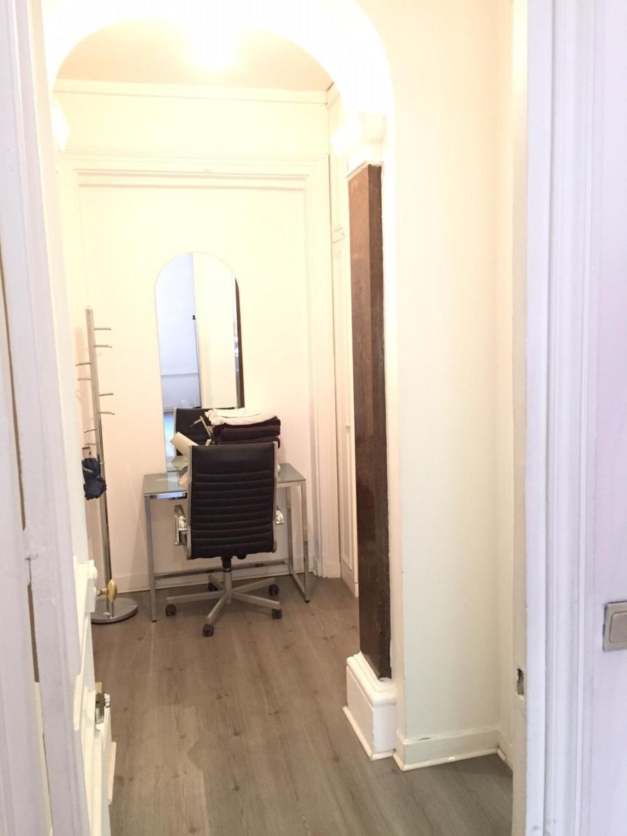 Apartment photo 2