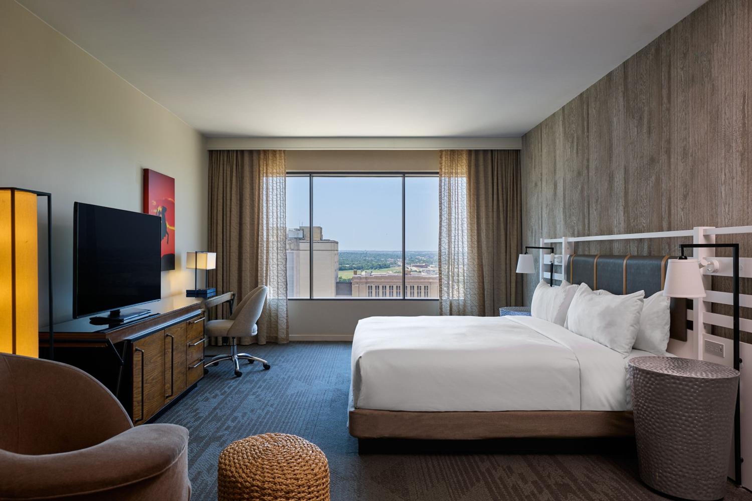 Guest King Room - Photo 1