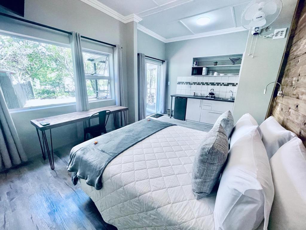 Deluxe Double Room - Photo 4