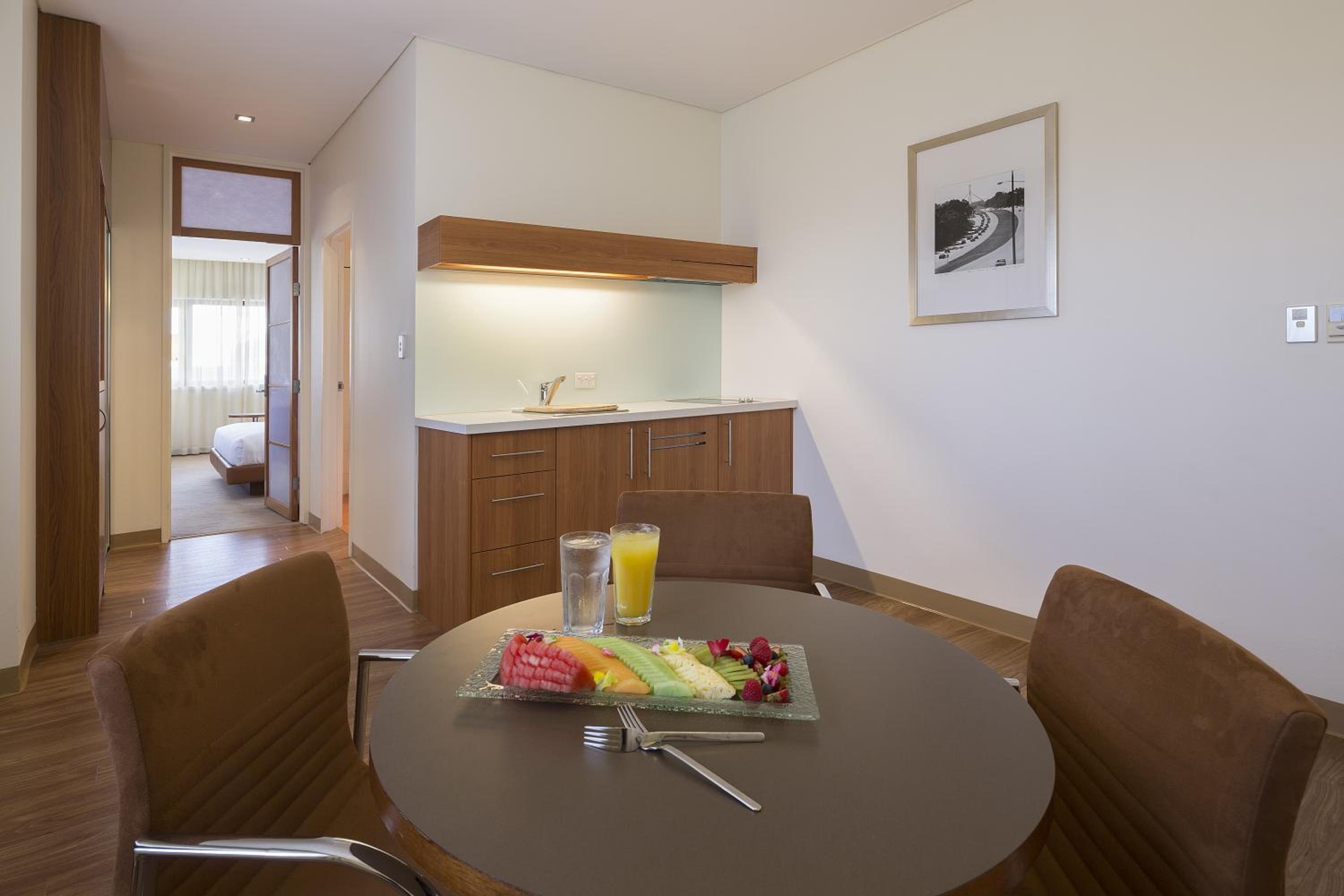 One-Bedroom Apartment - Photo 8