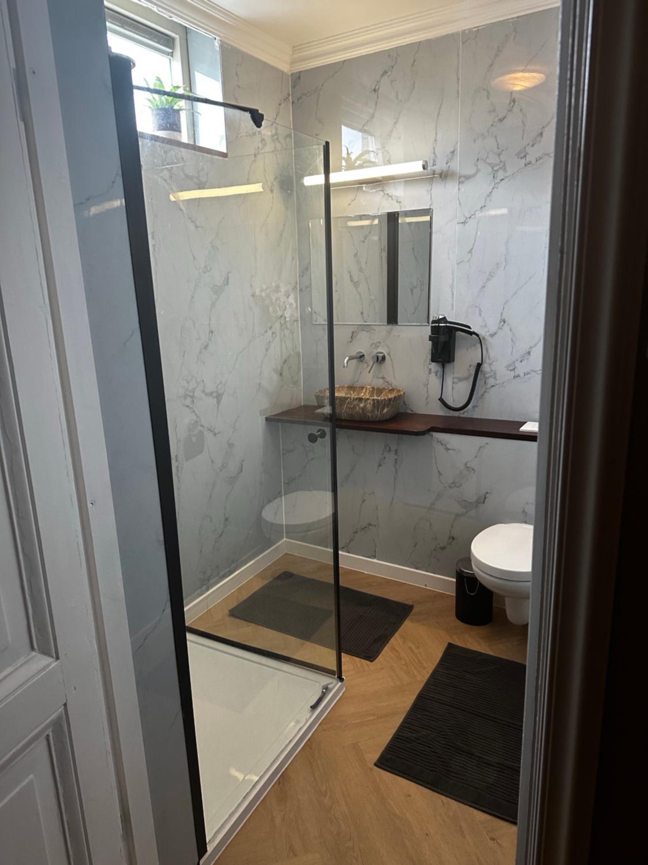 Junior Suite with Balcony photo 2