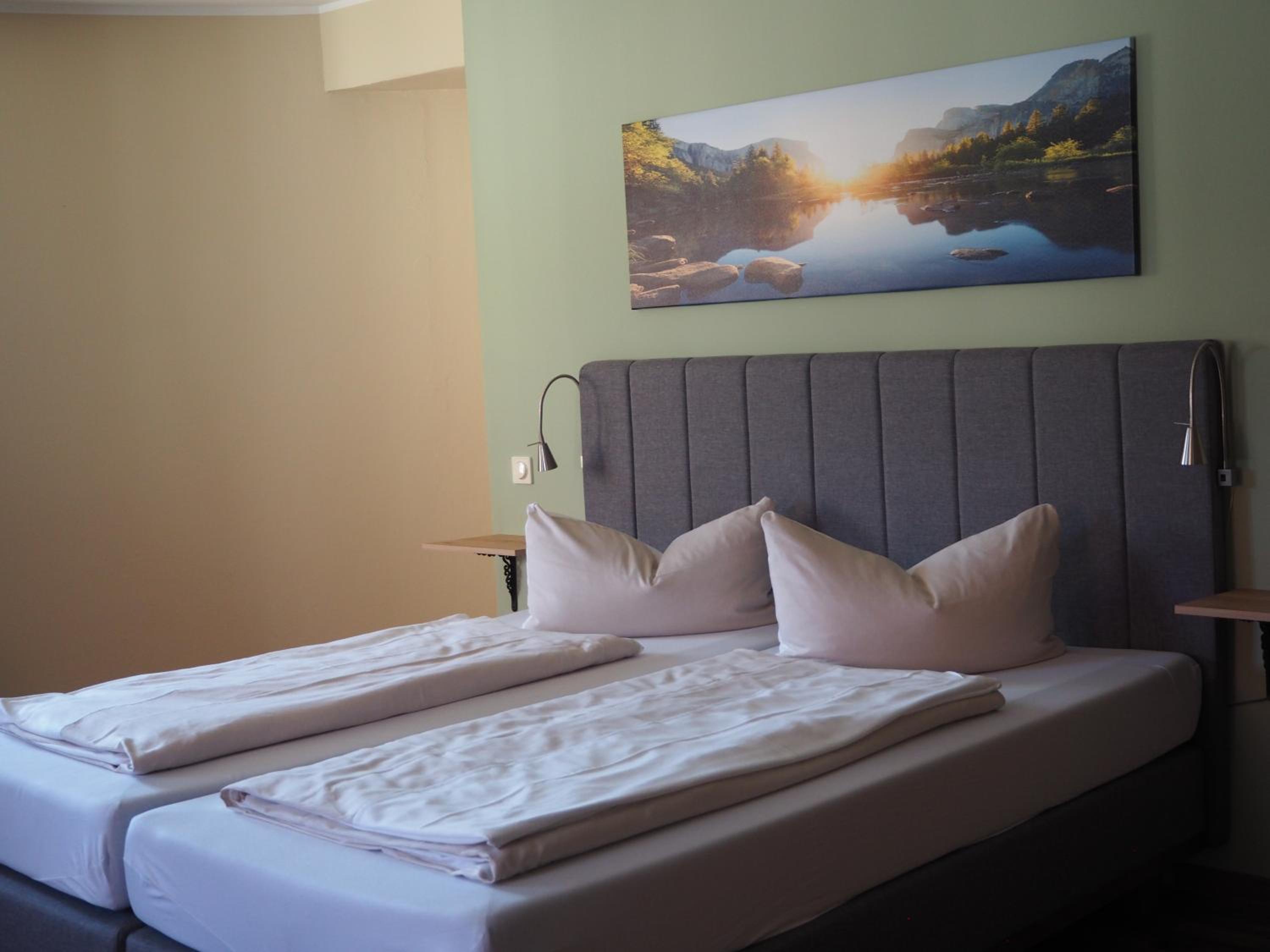 Deluxe Double Room - Photo 7