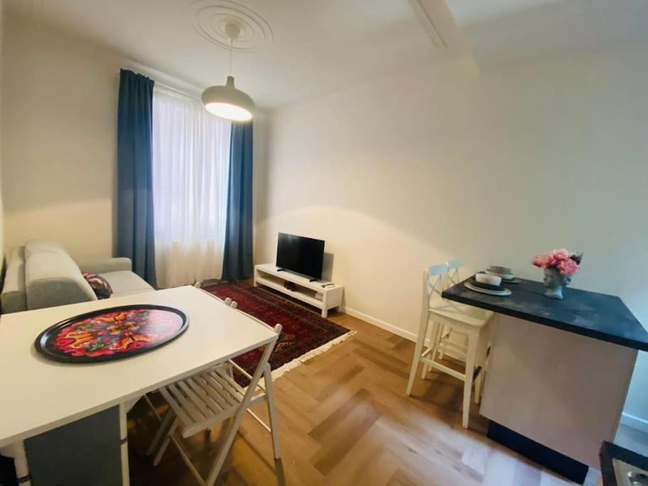Two-Bedroom Apartment photo 3