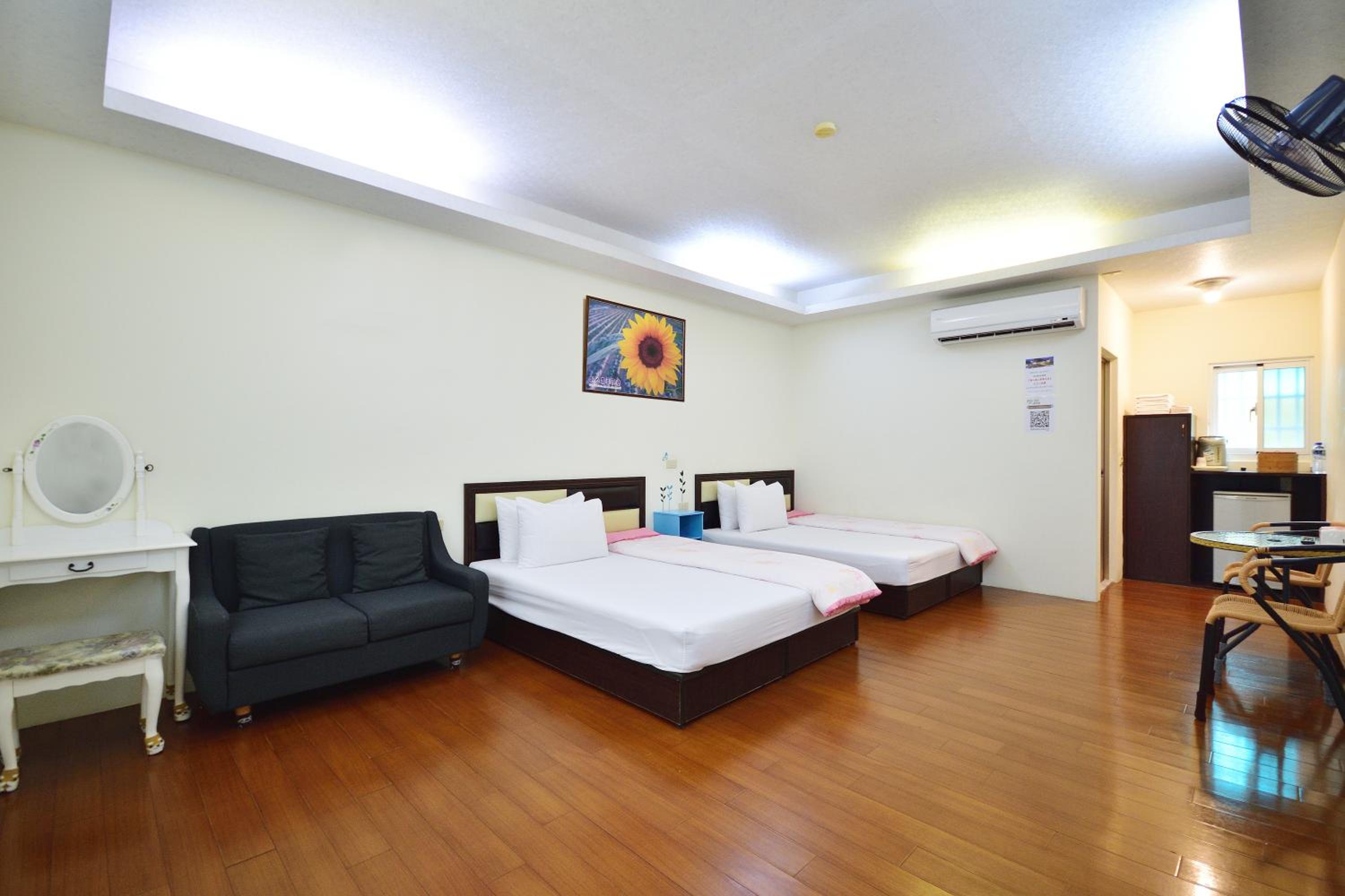 Quadruple Room photo 3