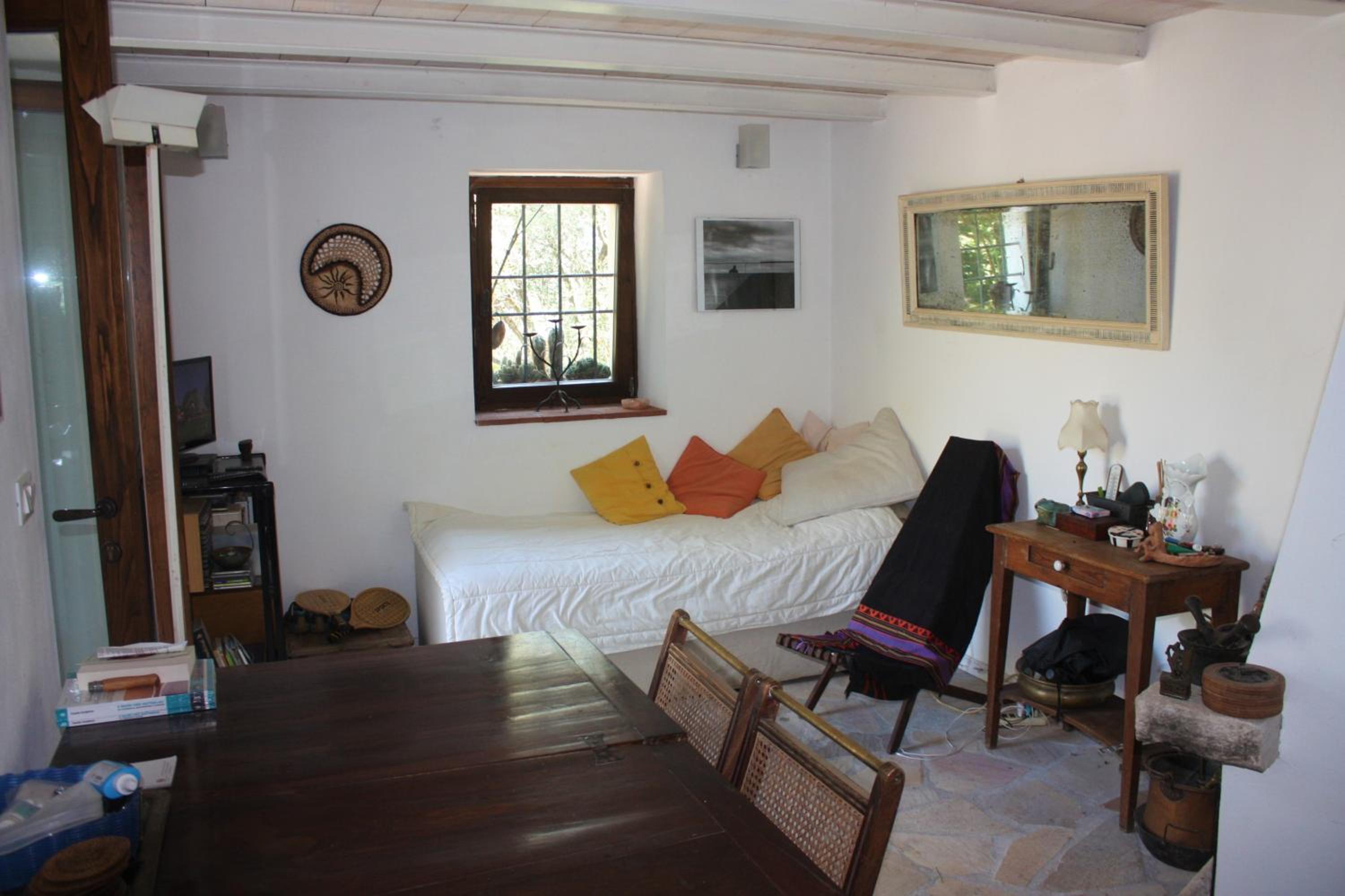 One-Bedroom House photo 1