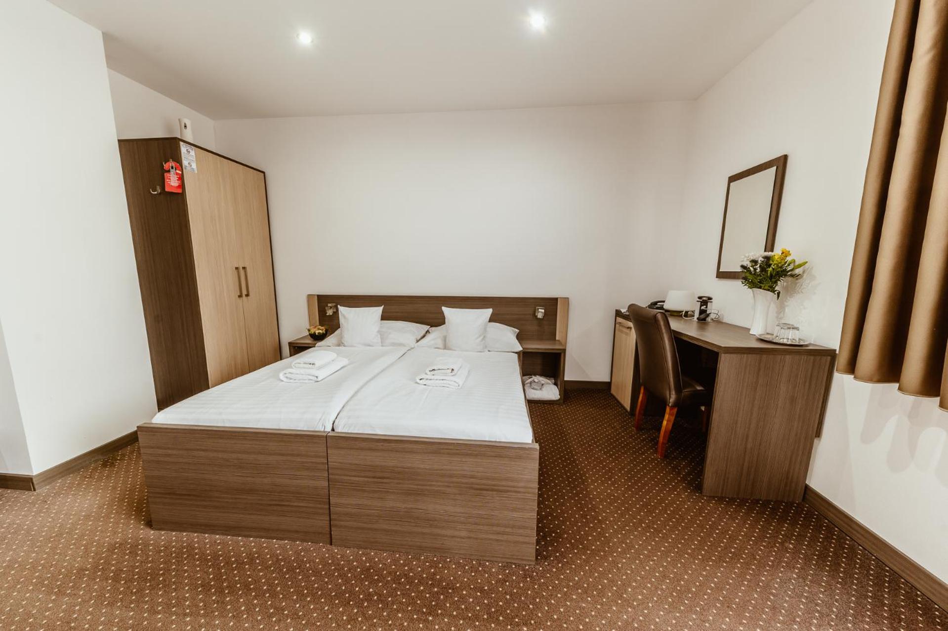 Double Room photo 3