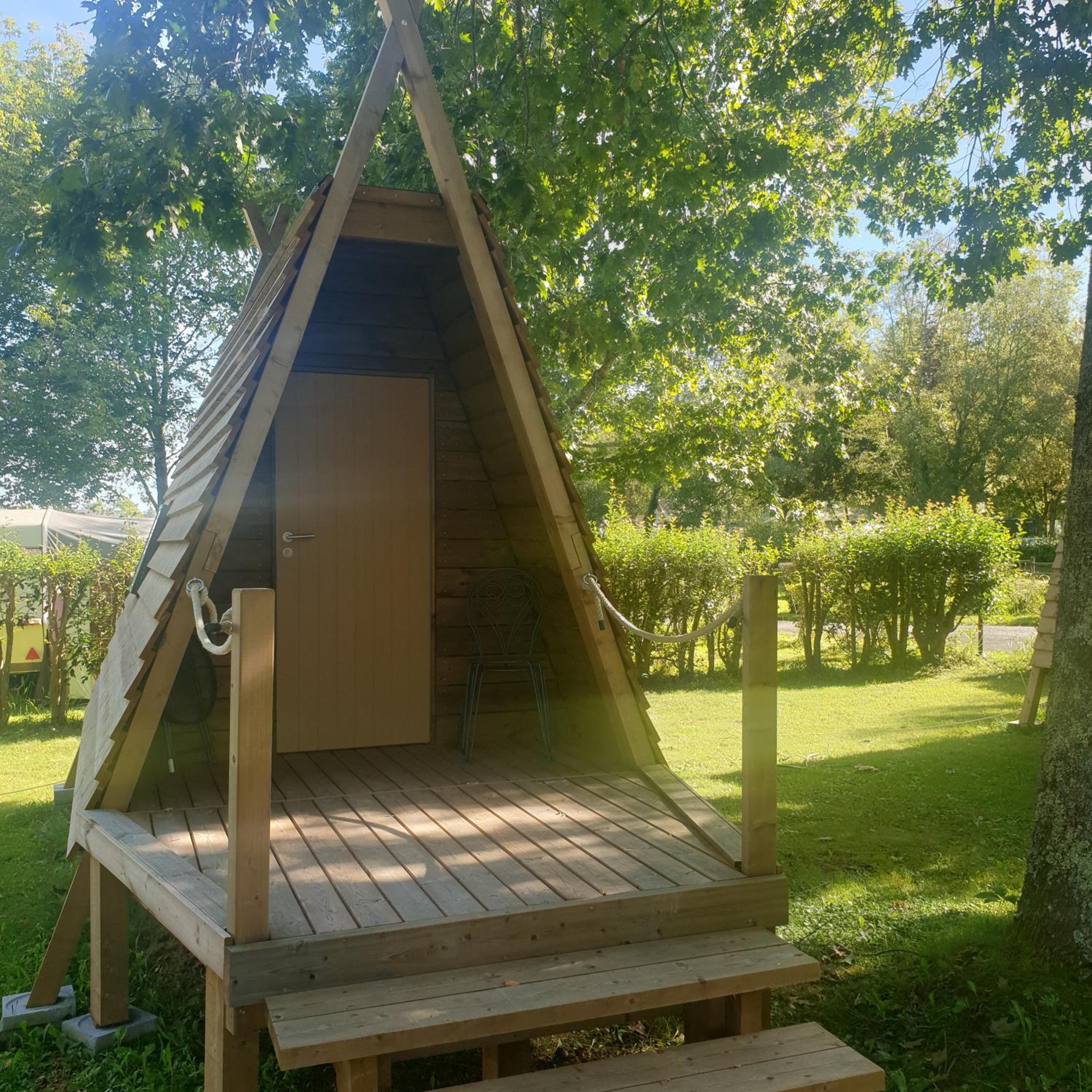 Tent - Photo 1