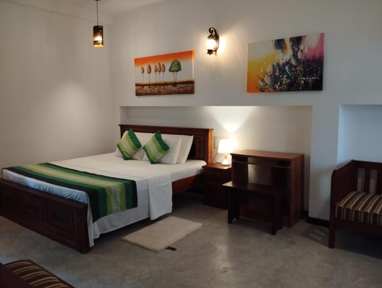 Deluxe Double Room with Balcony photo 1