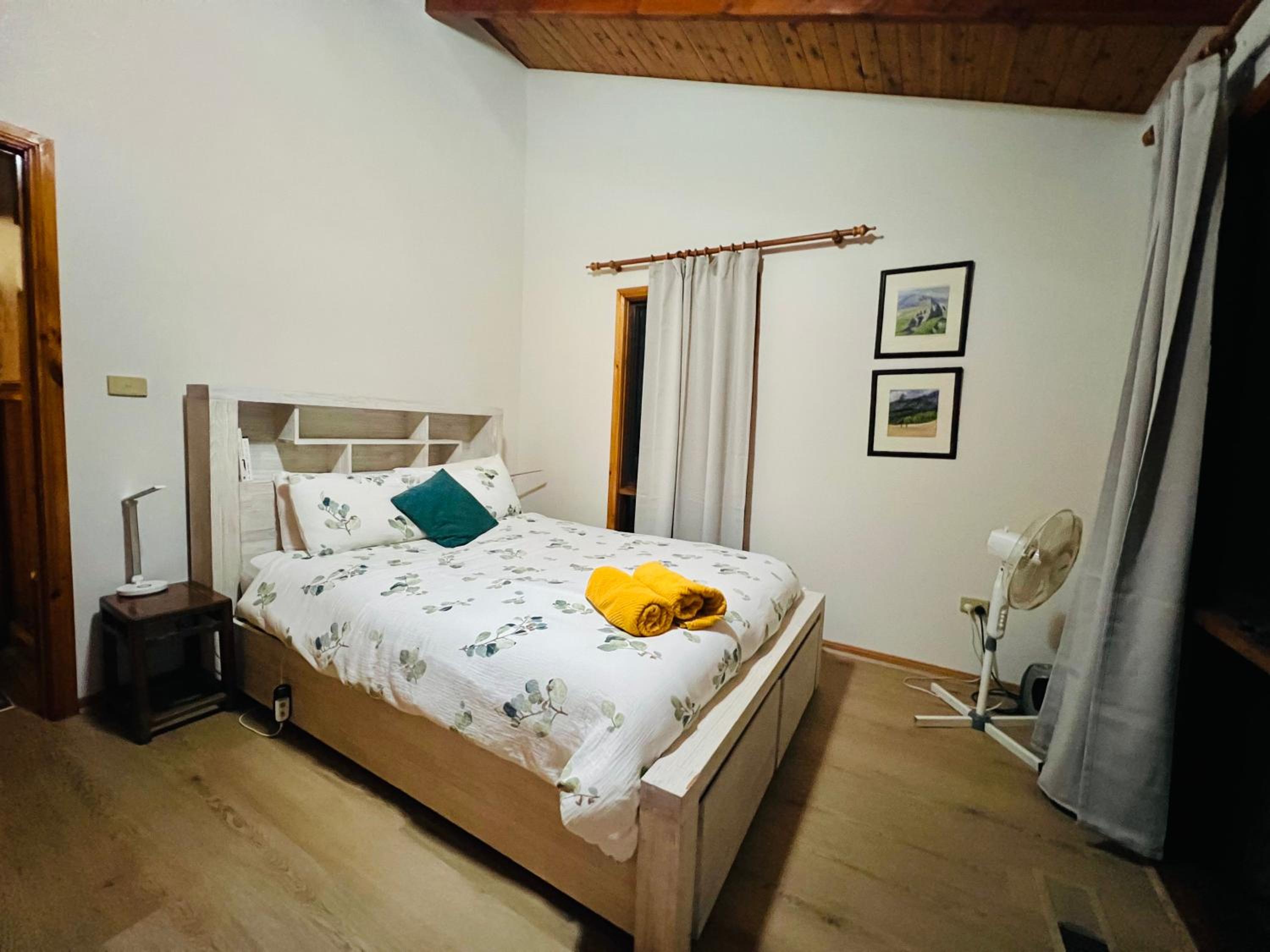 Two-Bedroom House photo 1